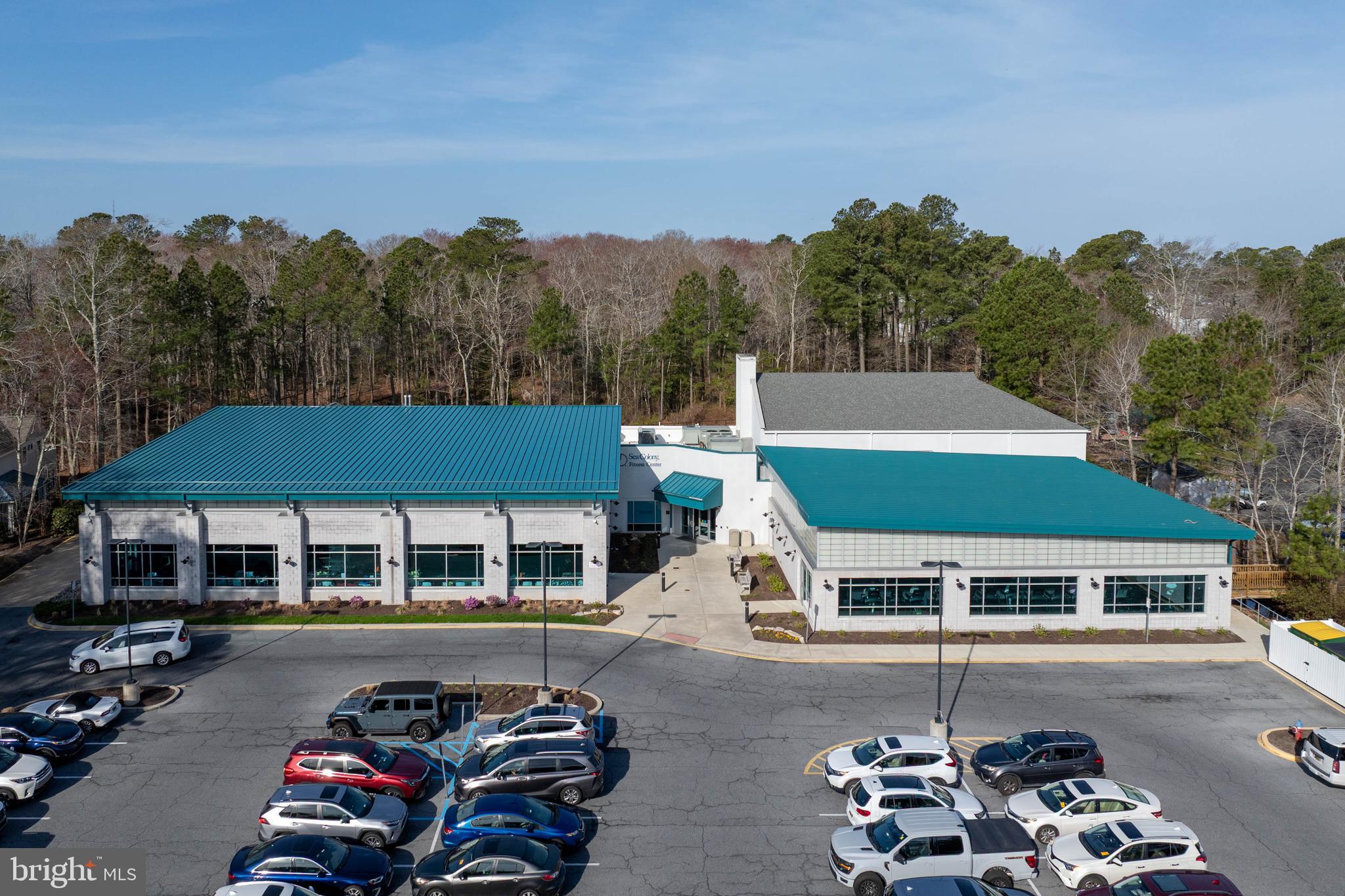 SEA COLONY EAST - Residential