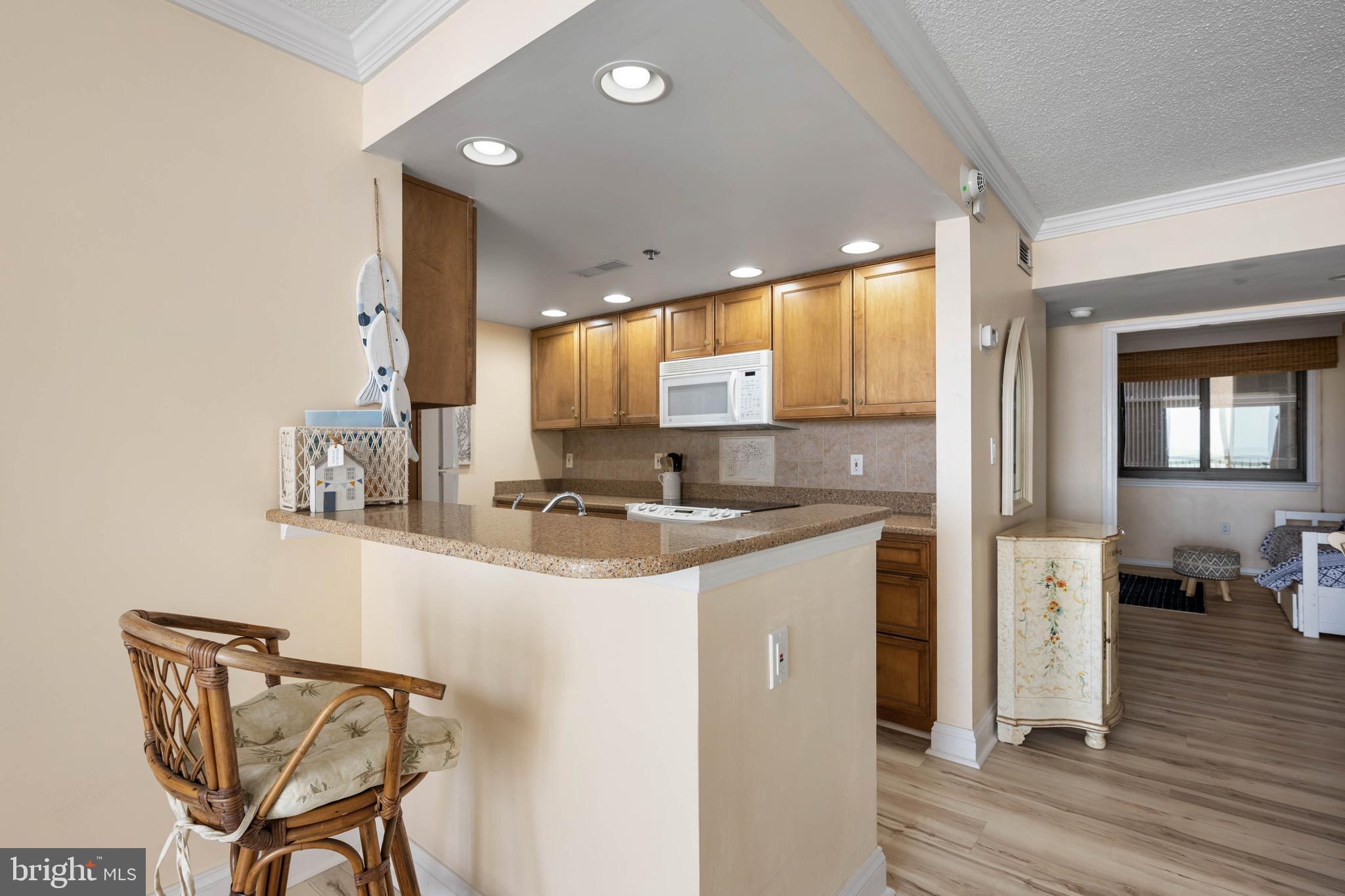 SEA COLONY EAST - Residential