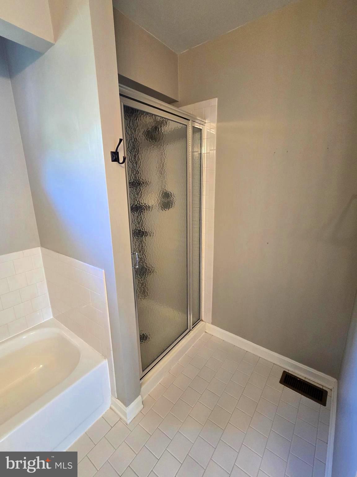 KINGSBROOK - Residential