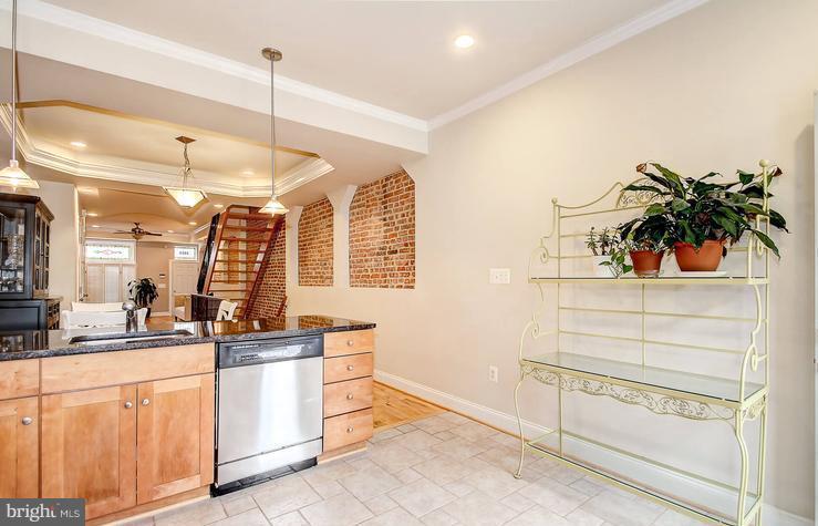 BREWERS HILL HISTORIC DISTRICT - Residential Lease