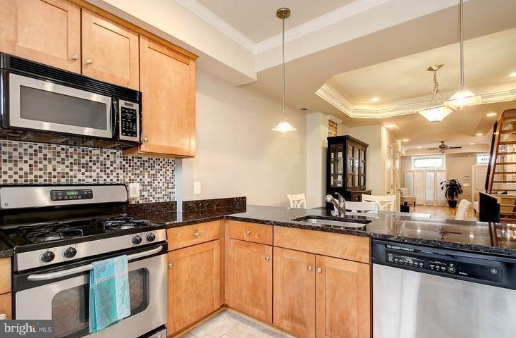 BREWERS HILL HISTORIC DISTRICT - Residential Lease