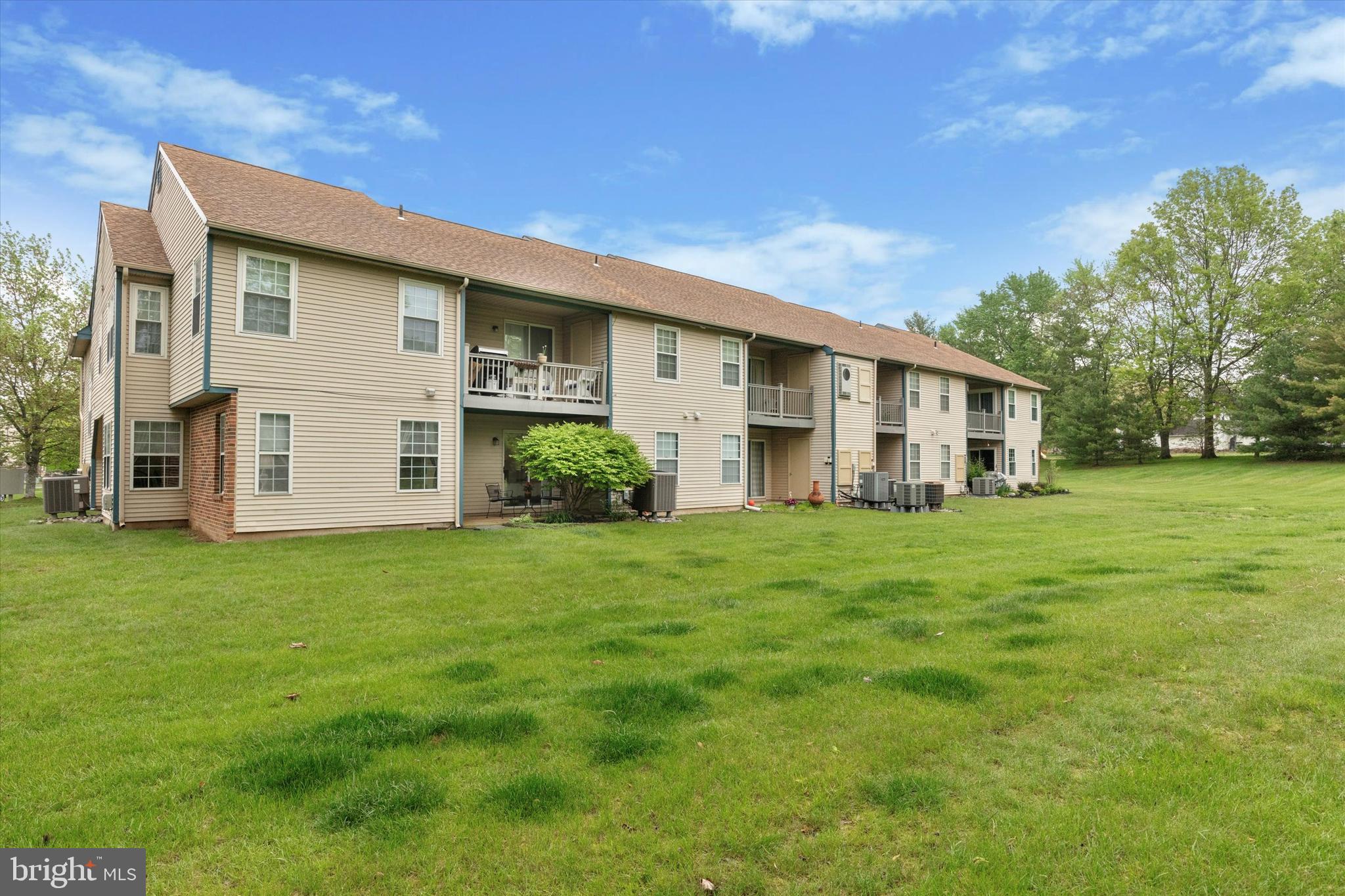 STONEBRIDGE - Residential