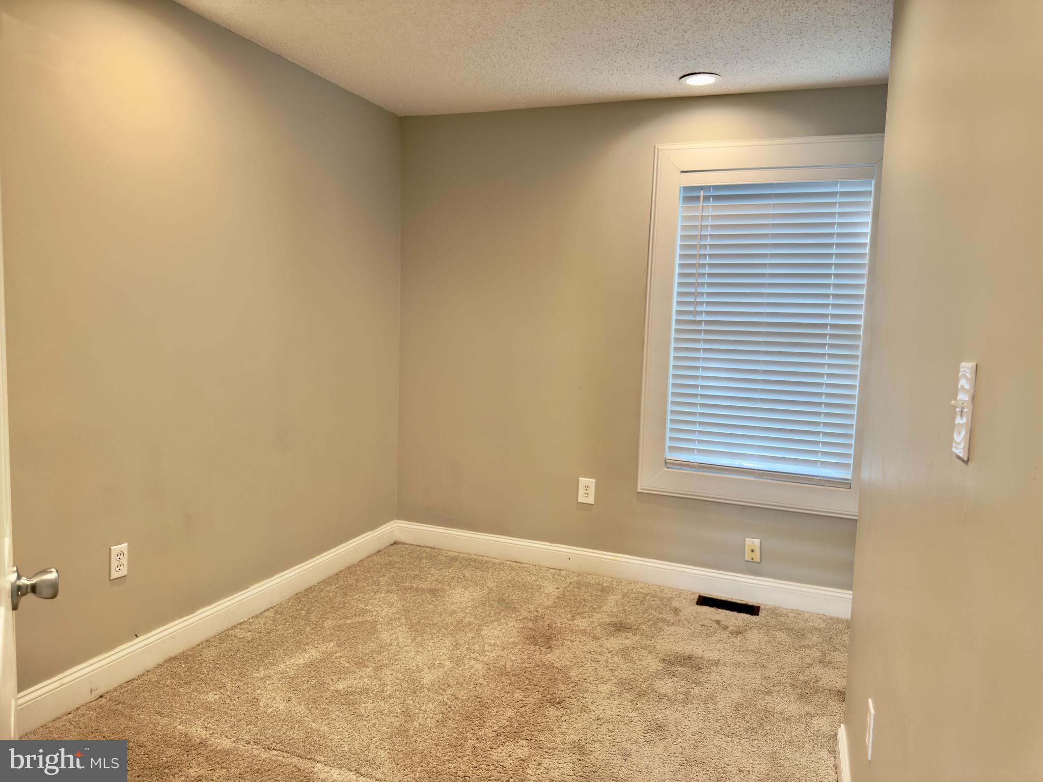 WEST FAIRMOUNT - Residential