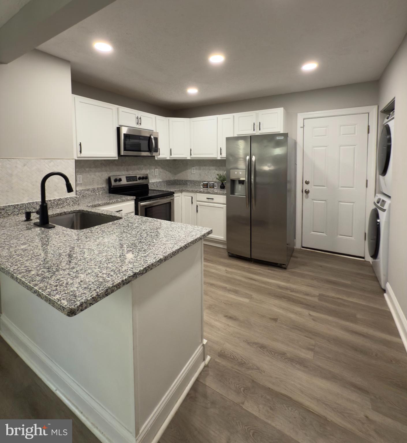 WEST FAIRMOUNT - Residential