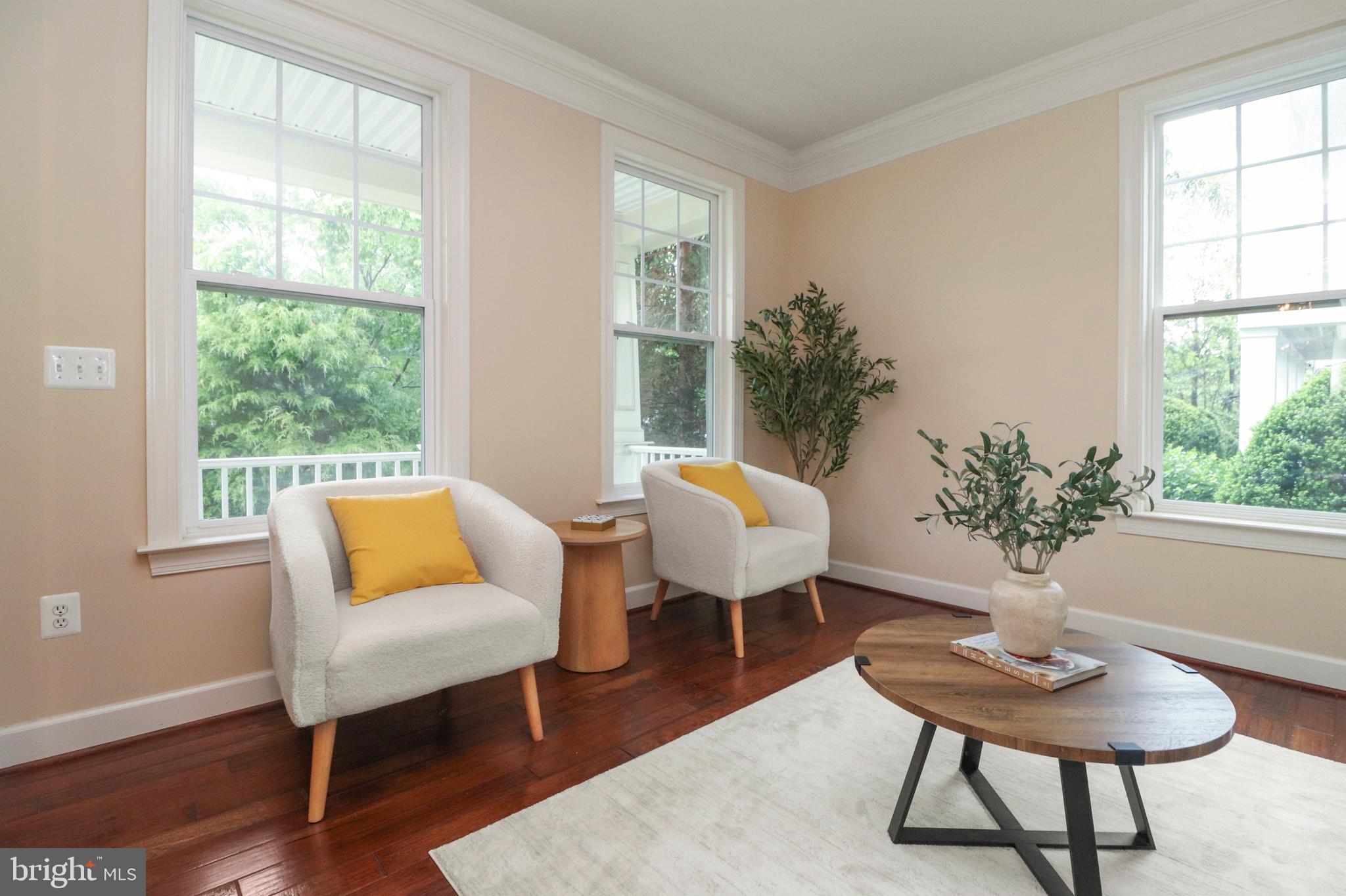 SOUTH VAN BUREN - Residential