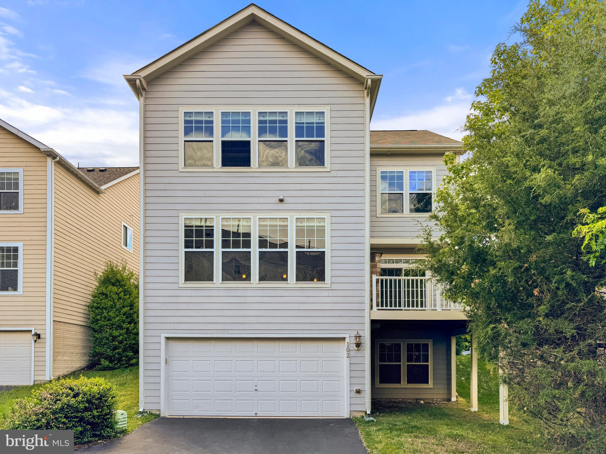 SOUTH VAN BUREN - Residential