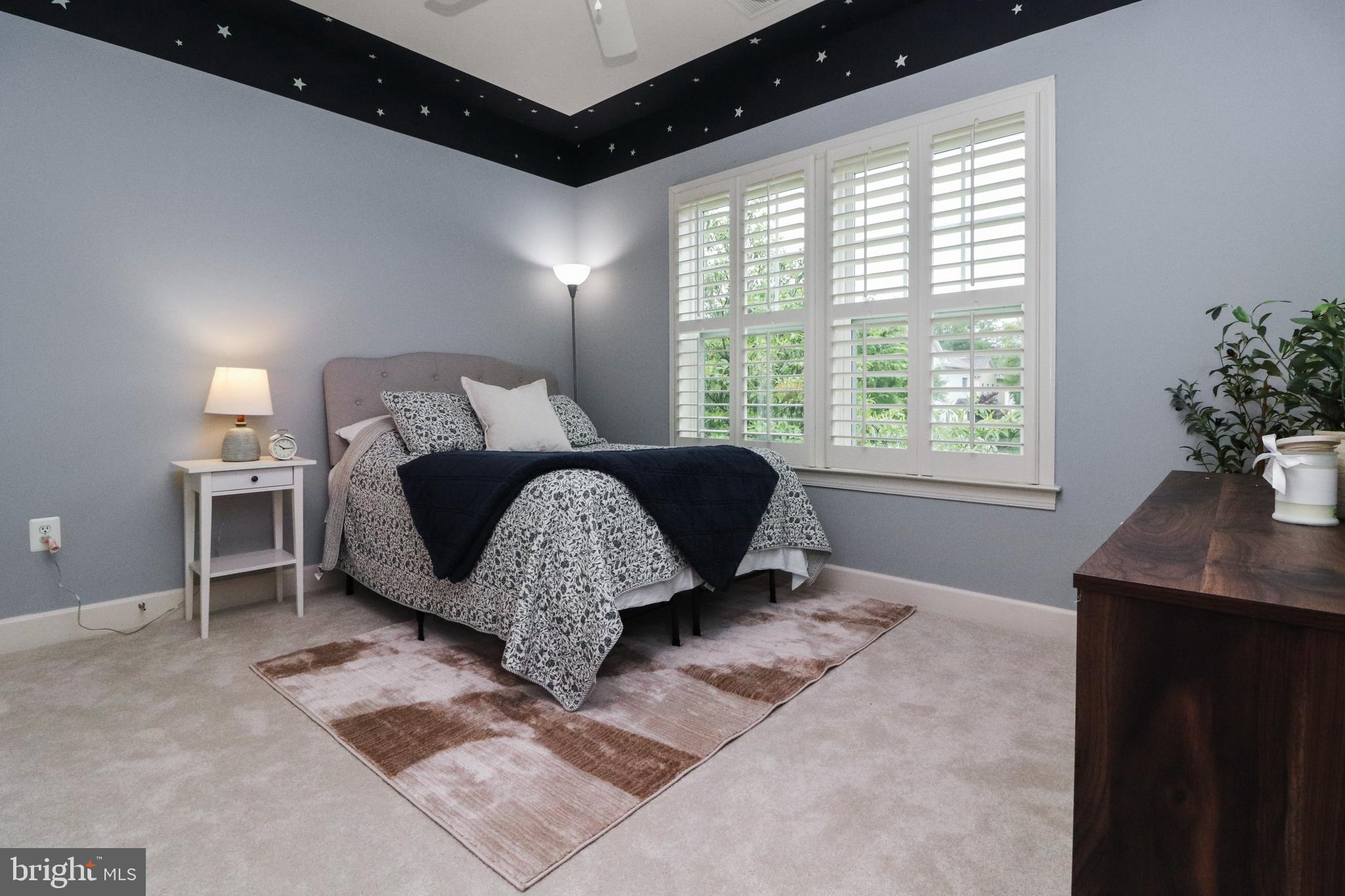 SOUTH VAN BUREN - Residential