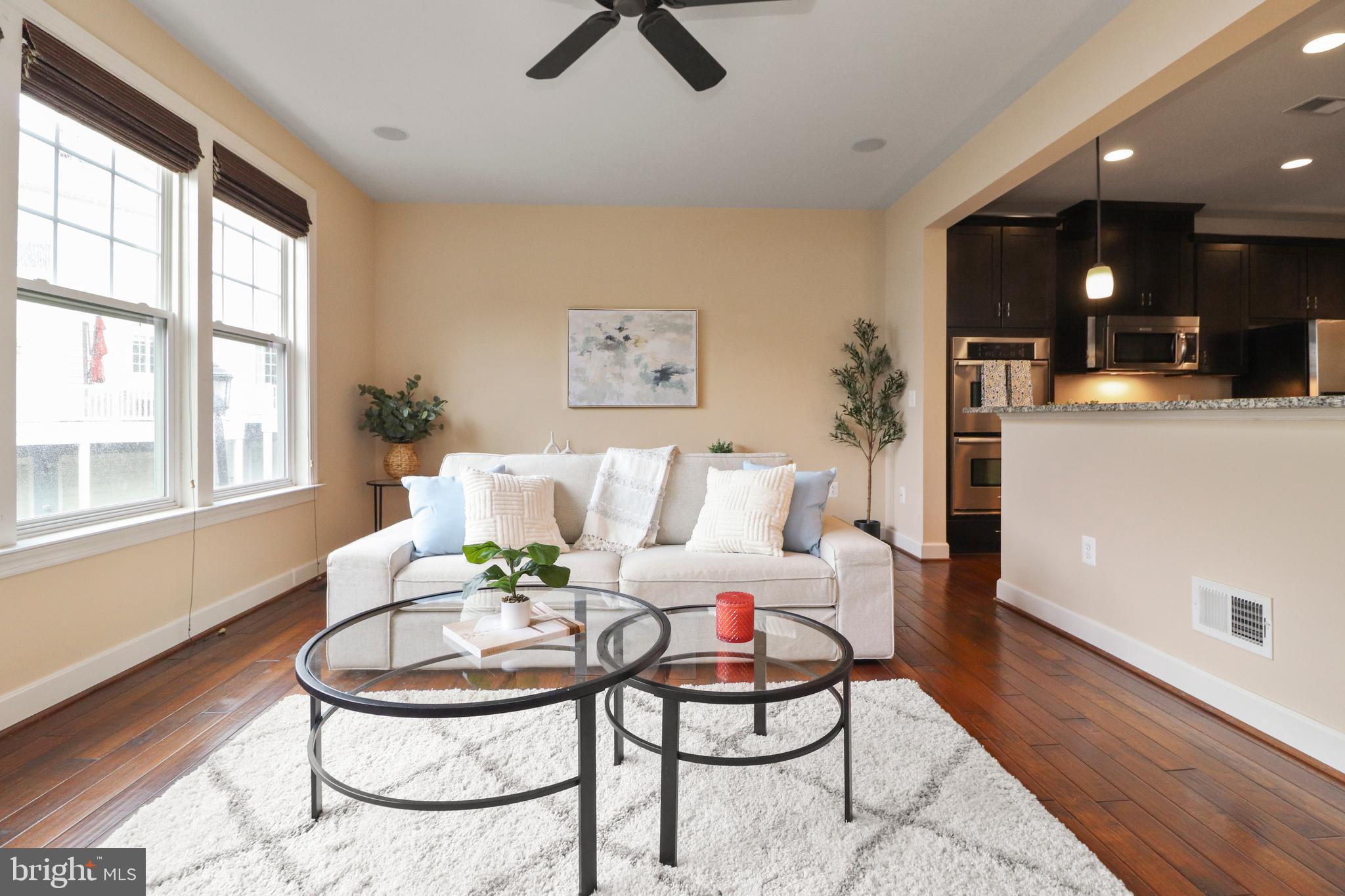 SOUTH VAN BUREN - Residential