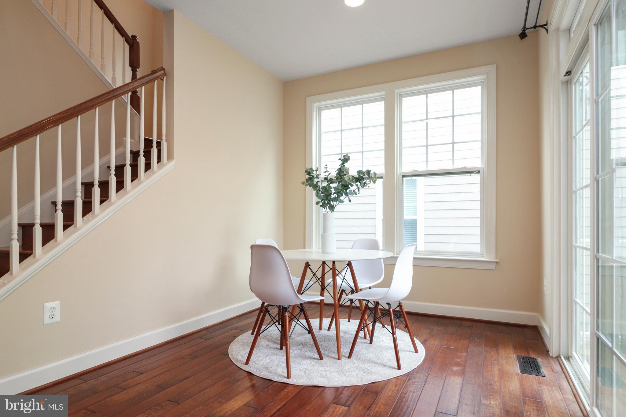 SOUTH VAN BUREN - Residential