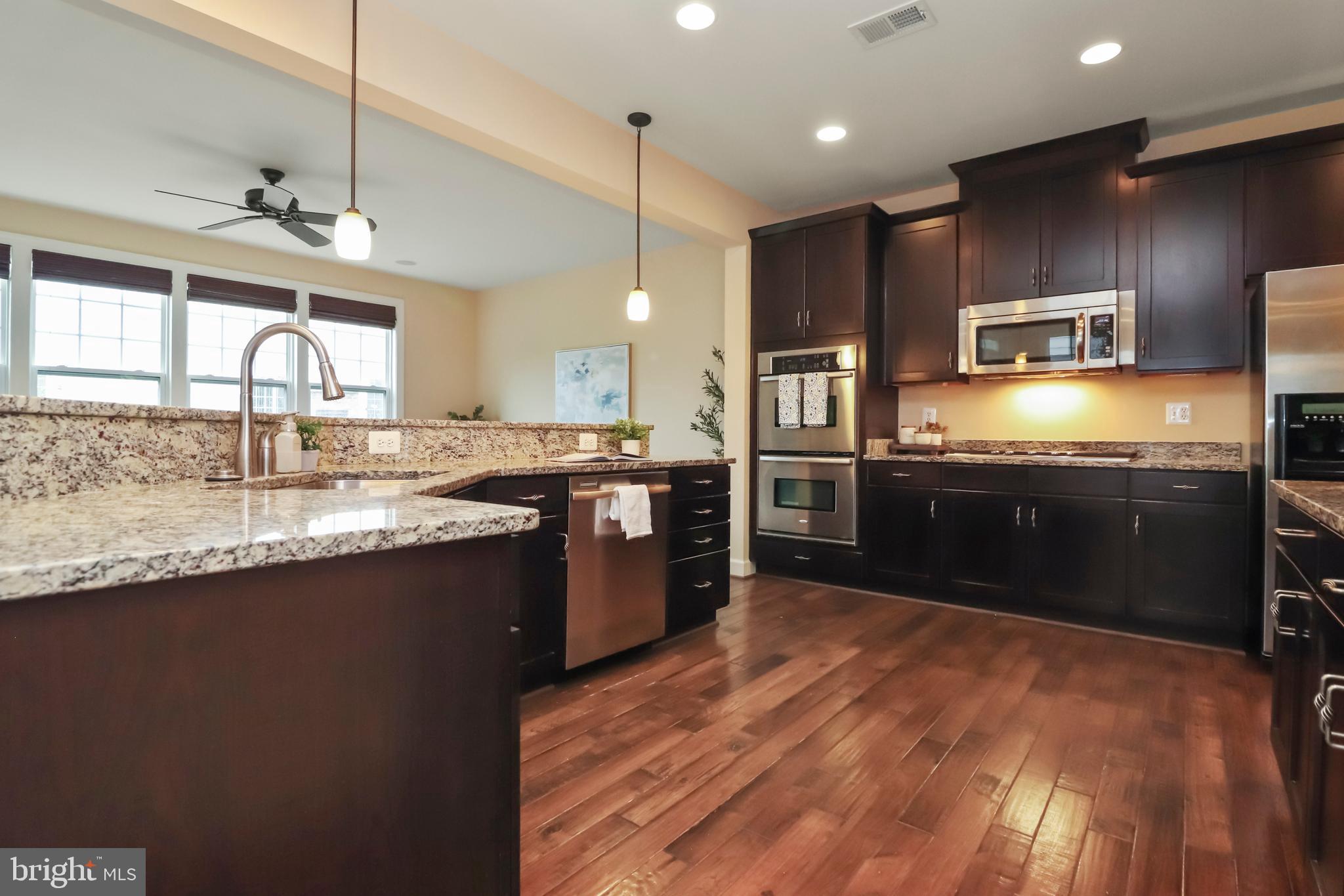 SOUTH VAN BUREN - Residential