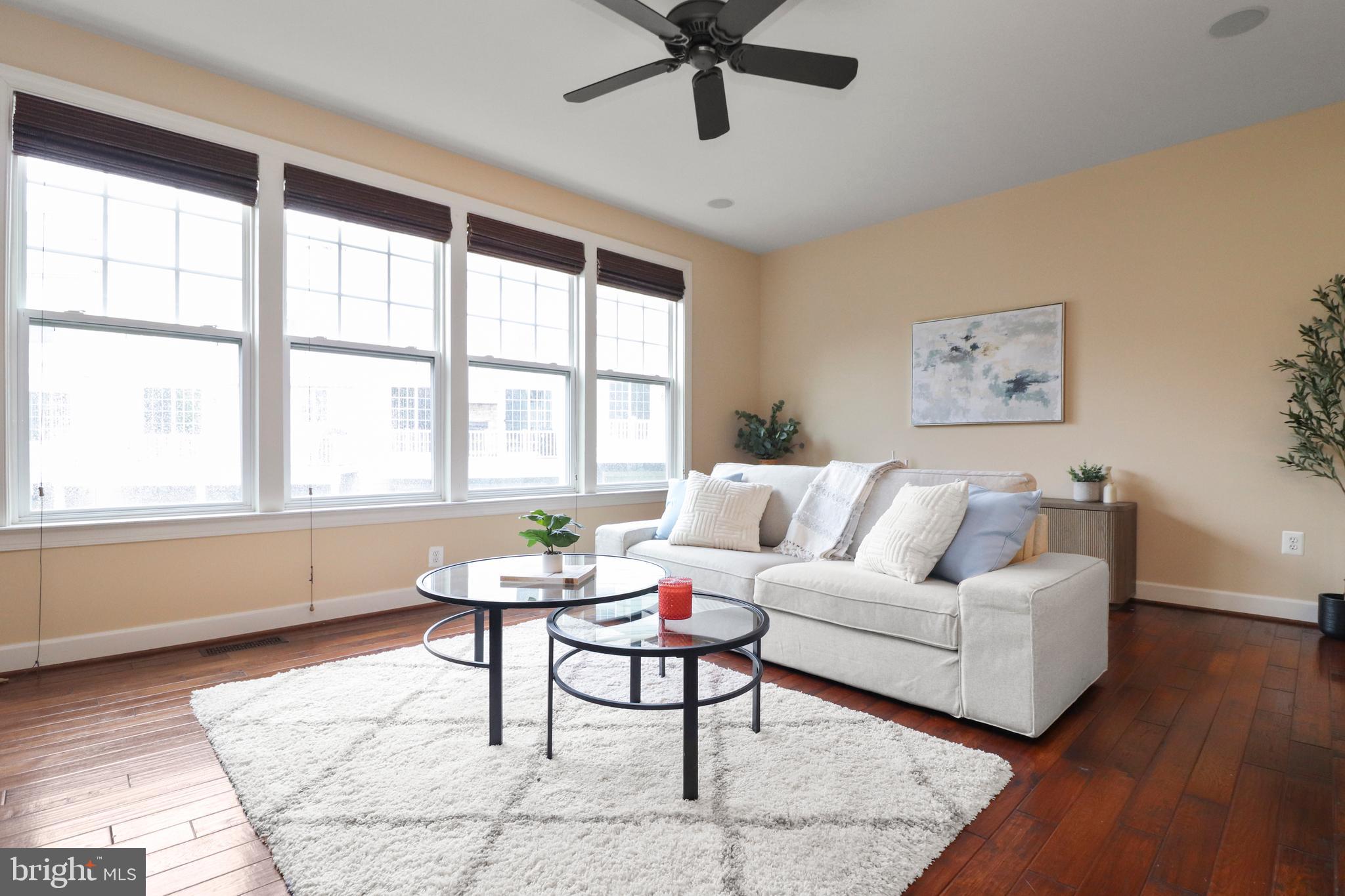 SOUTH VAN BUREN - Residential
