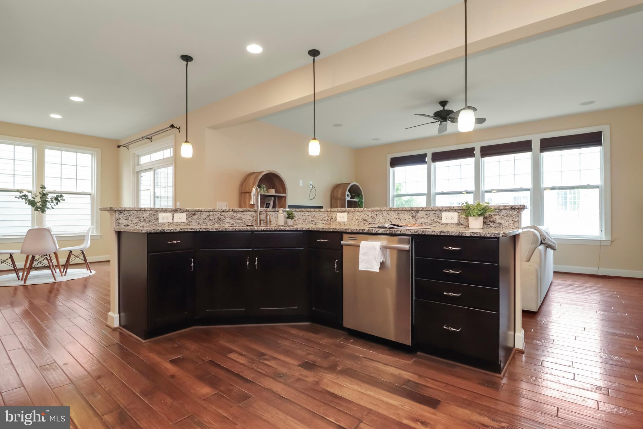 SOUTH VAN BUREN - Residential