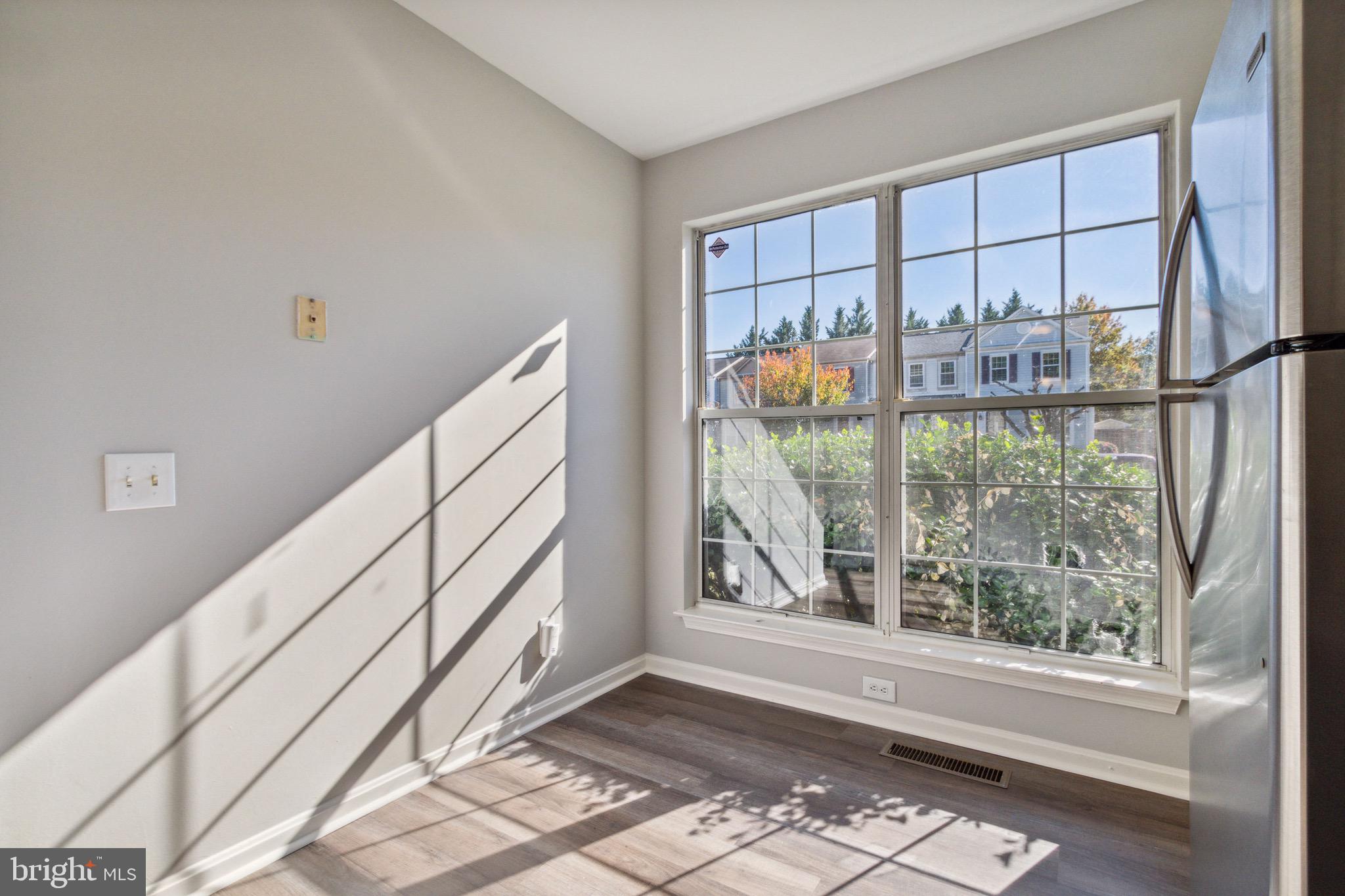 CAROLYN FOREST - Residential