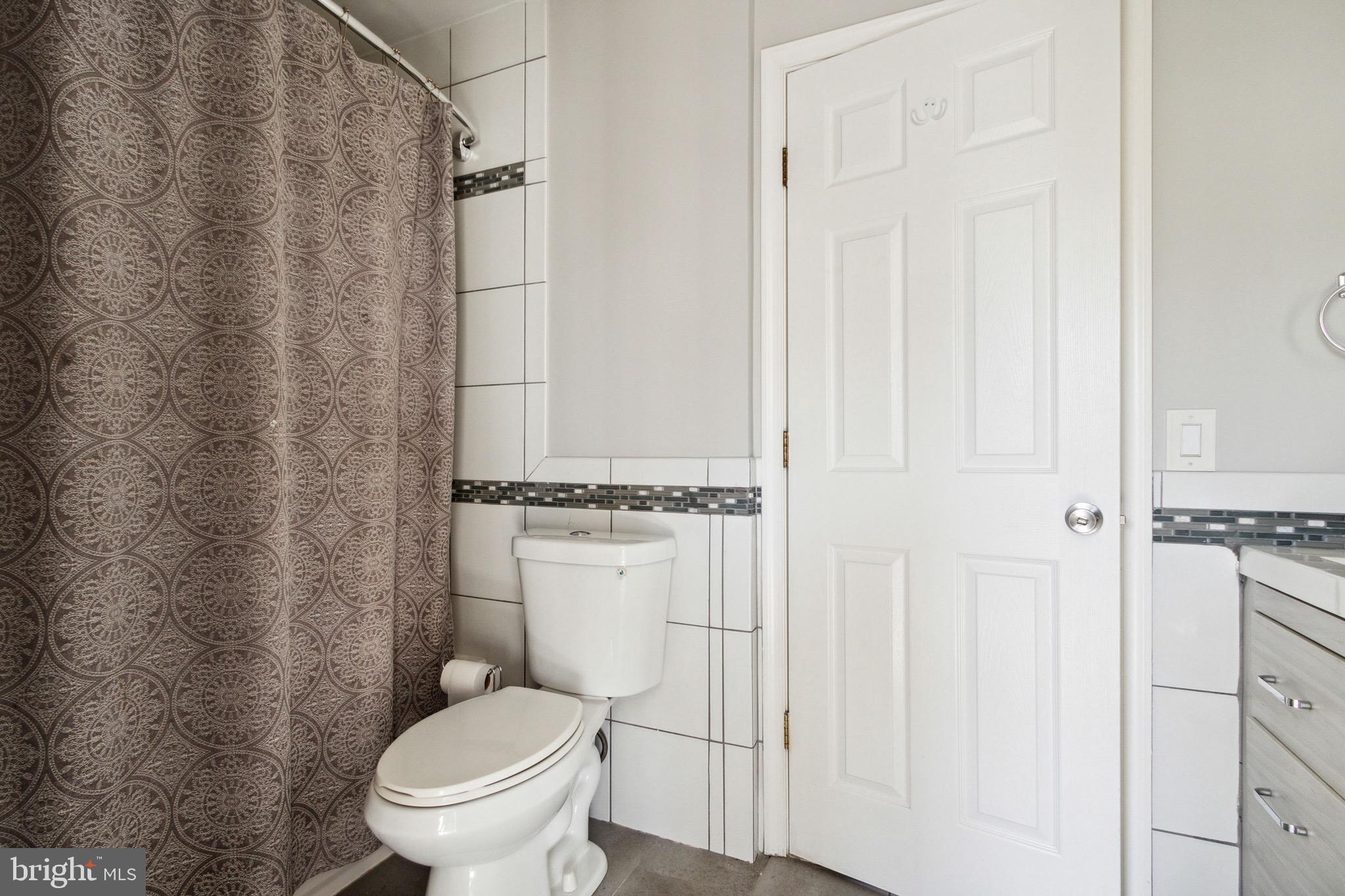 CAROLYN FOREST - Residential