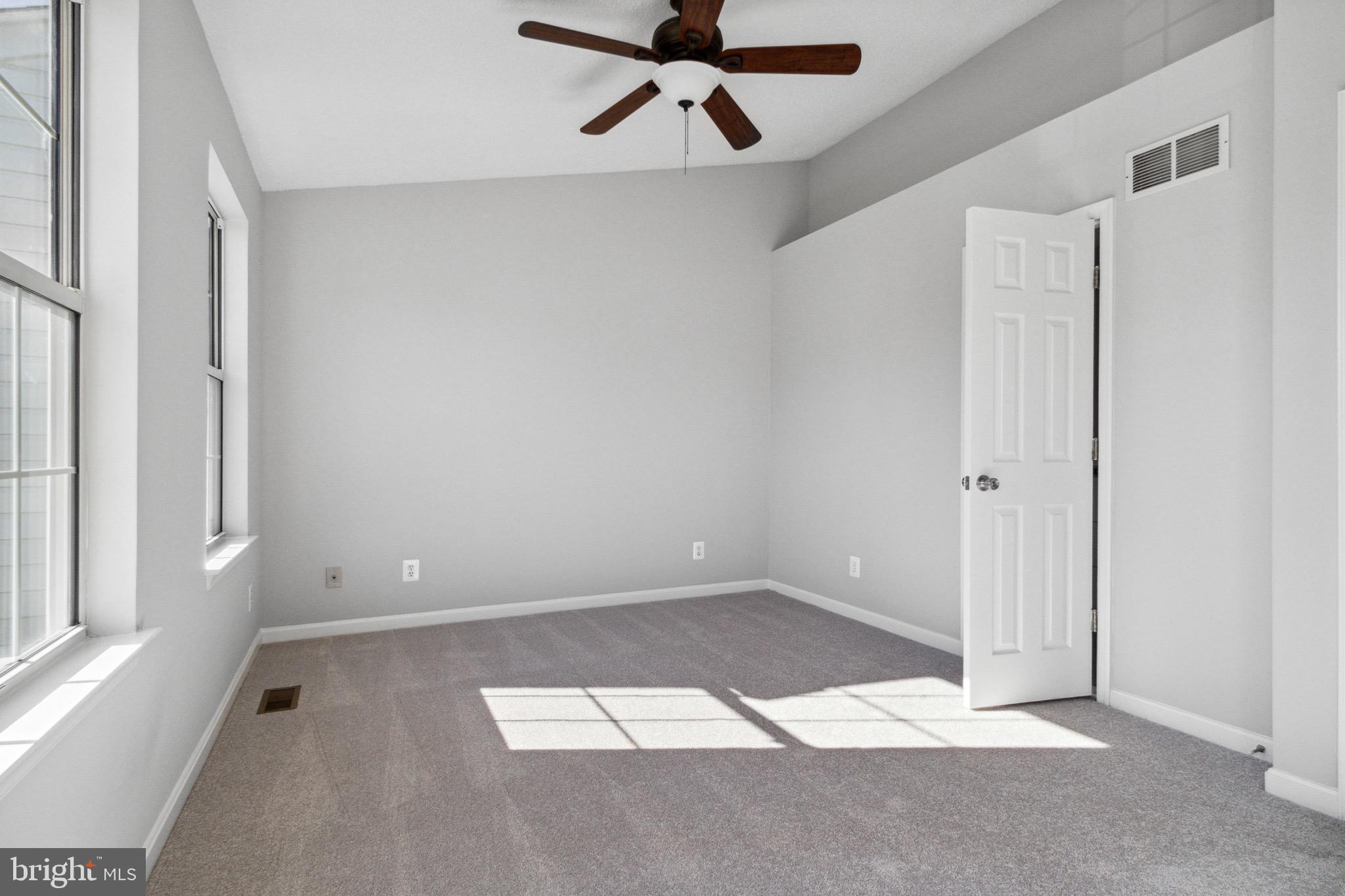 CAROLYN FOREST - Residential