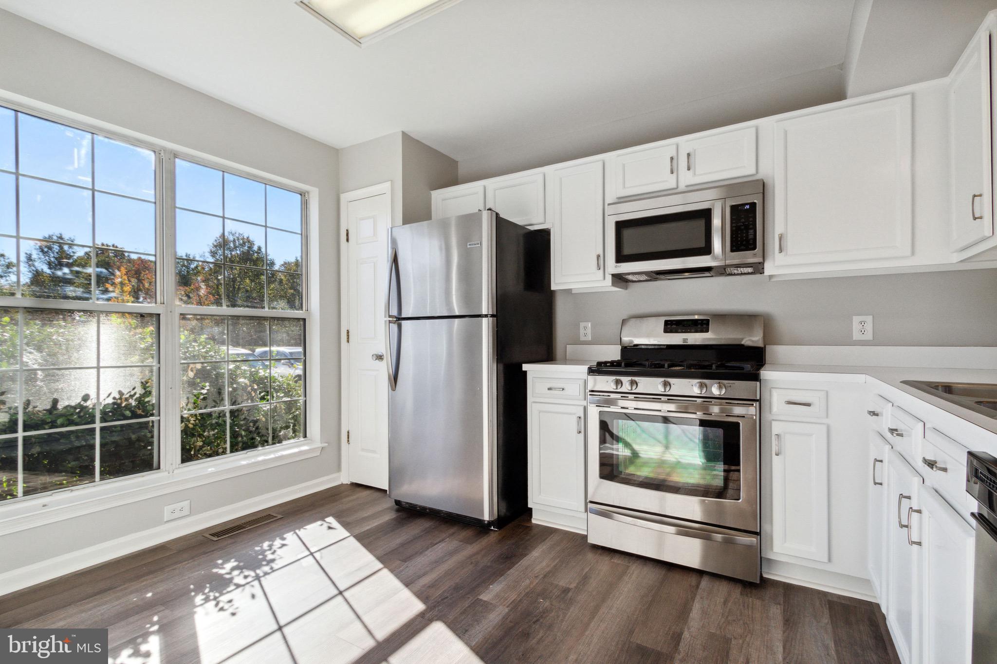 CAROLYN FOREST - Residential