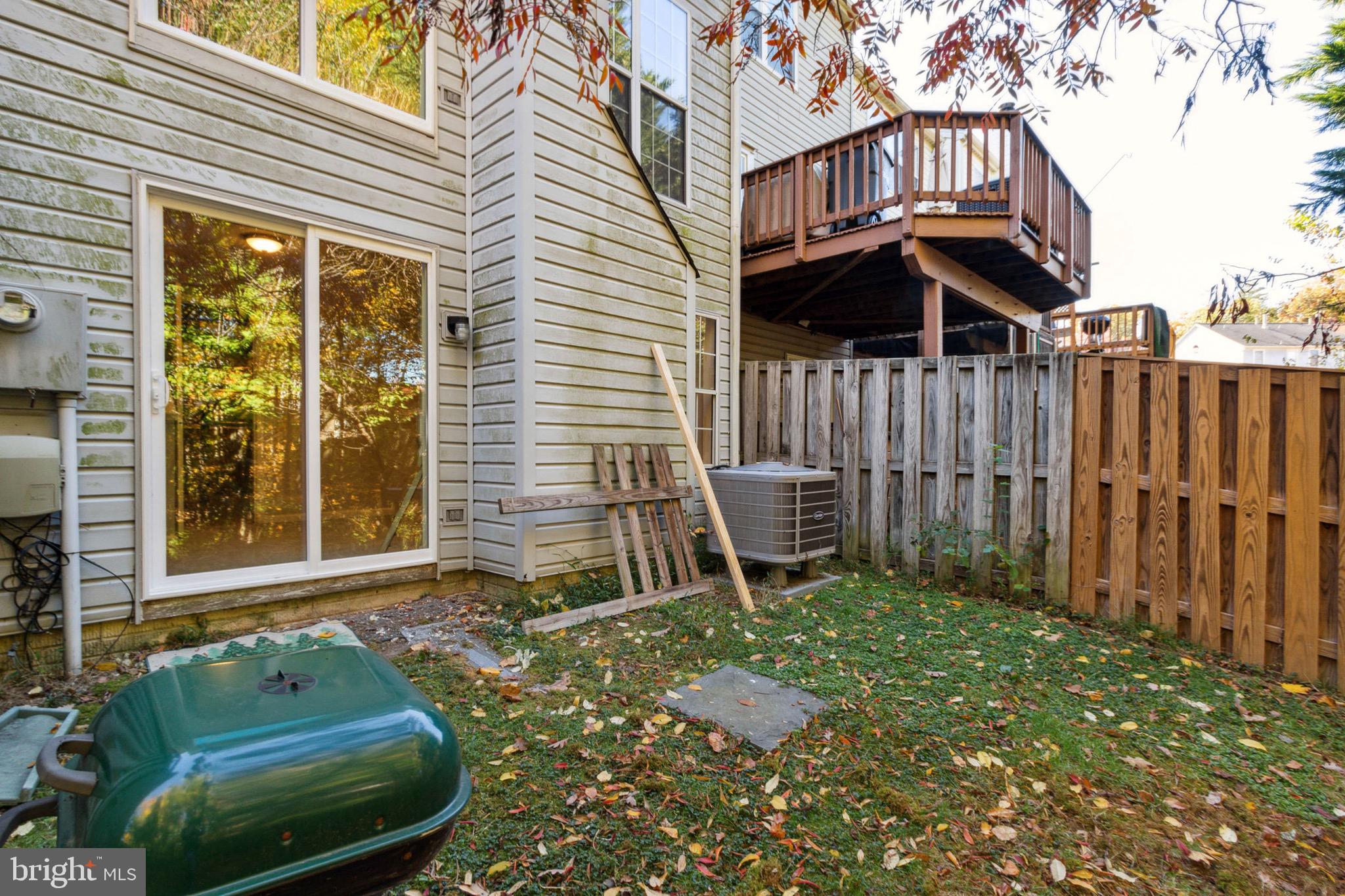 CAROLYN FOREST - Residential