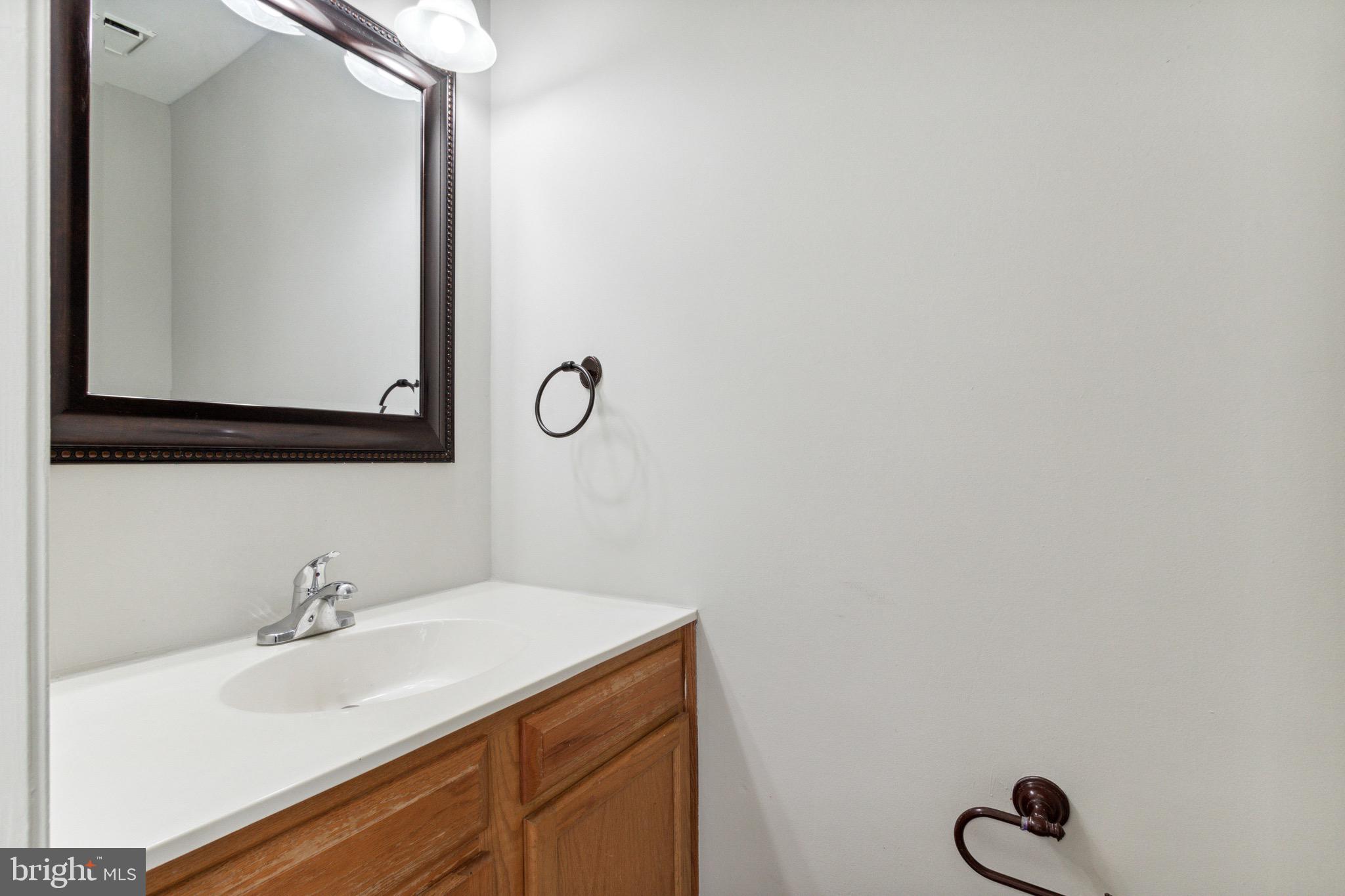 CAROLYN FOREST - Residential