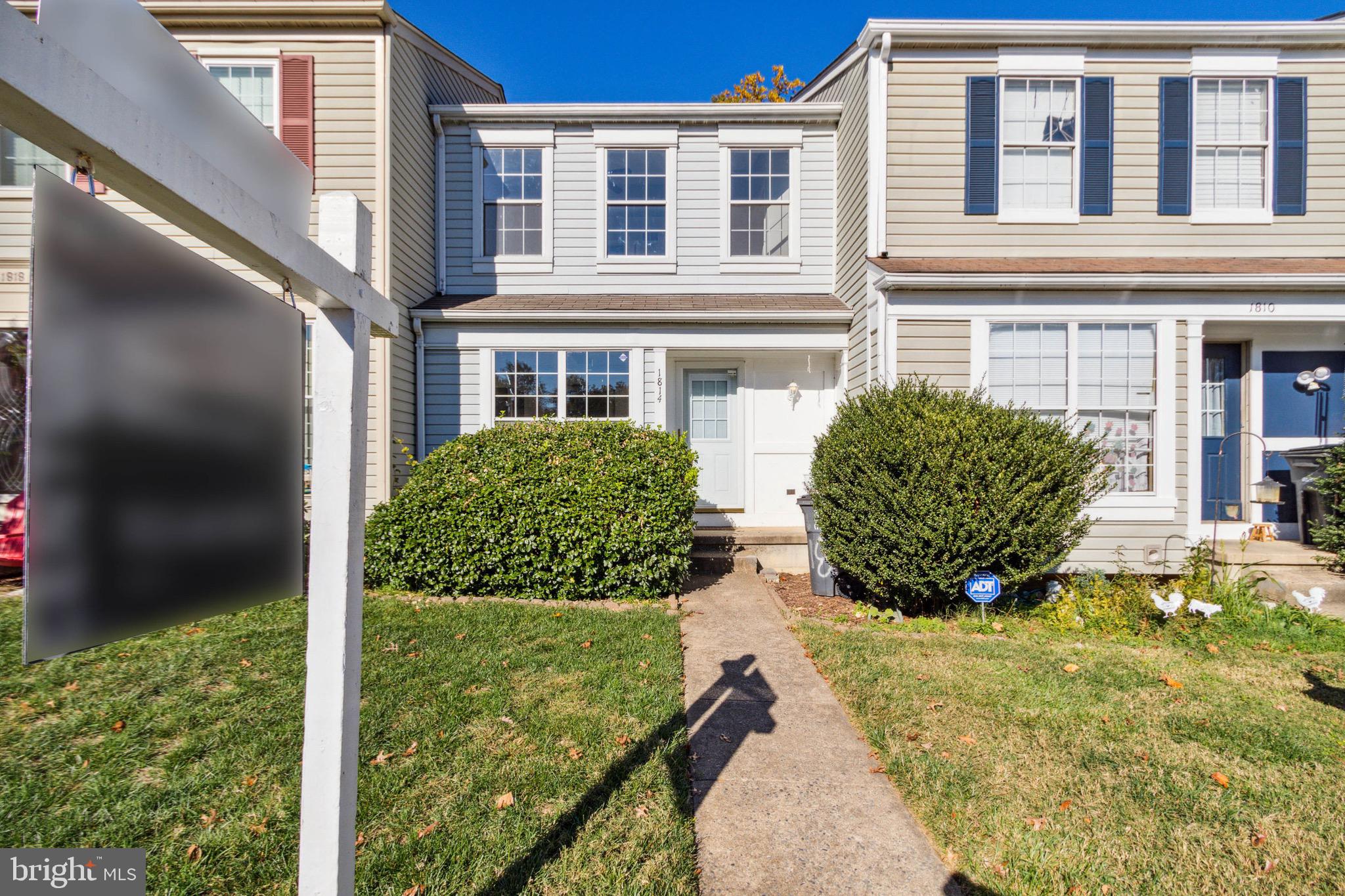 CAROLYN FOREST - Residential