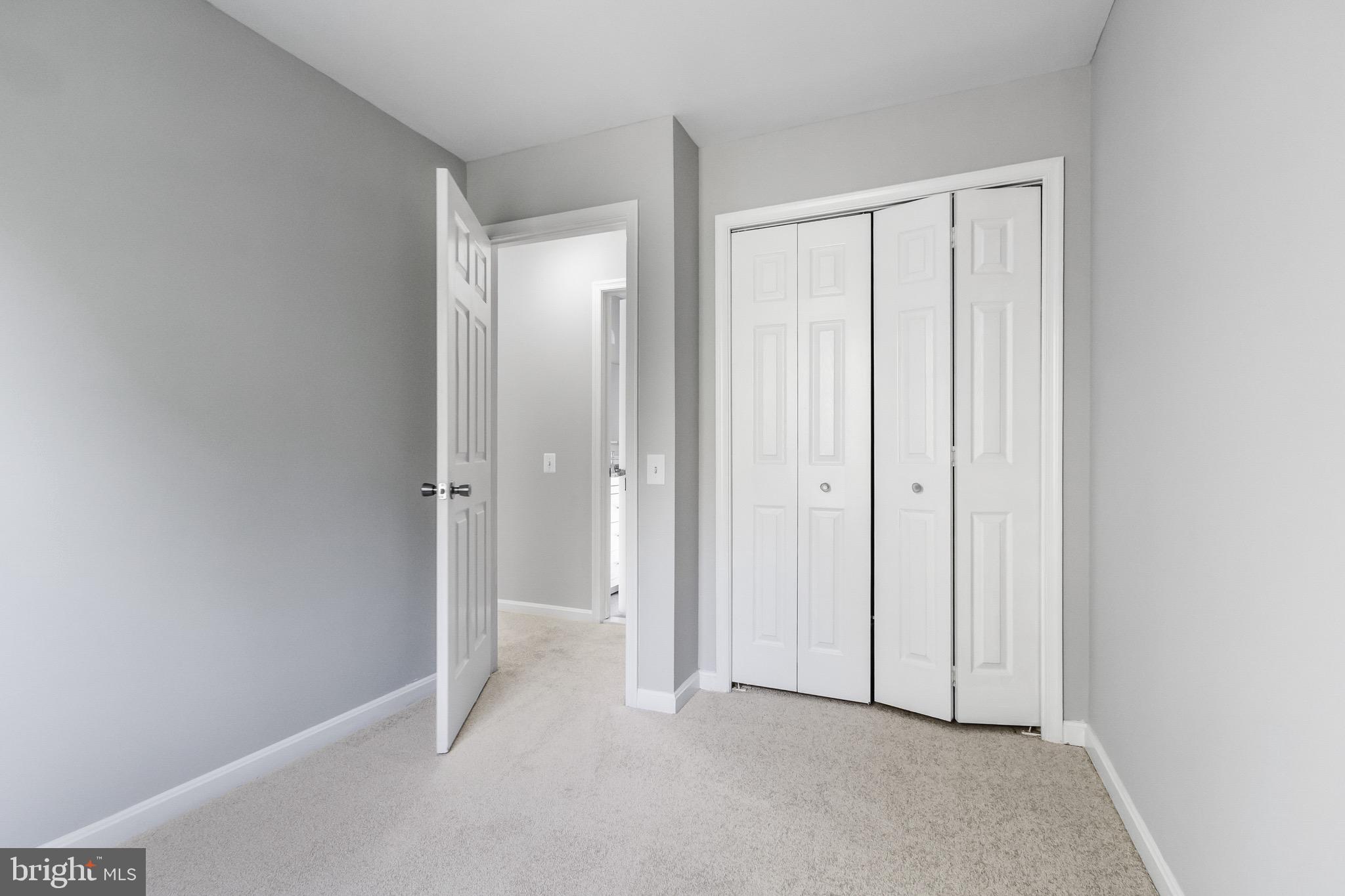 CAROLYN FOREST - Residential