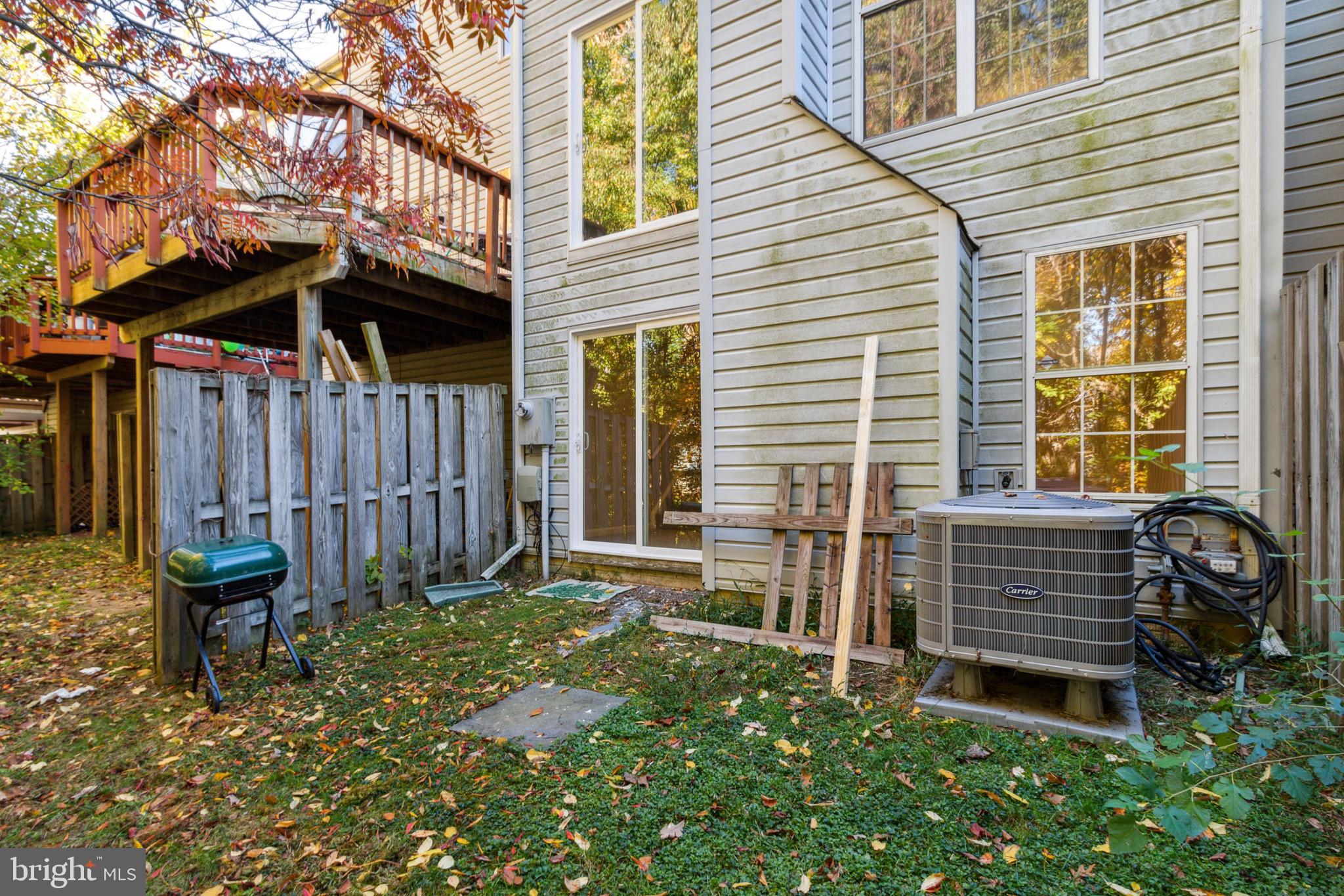 CAROLYN FOREST - Residential