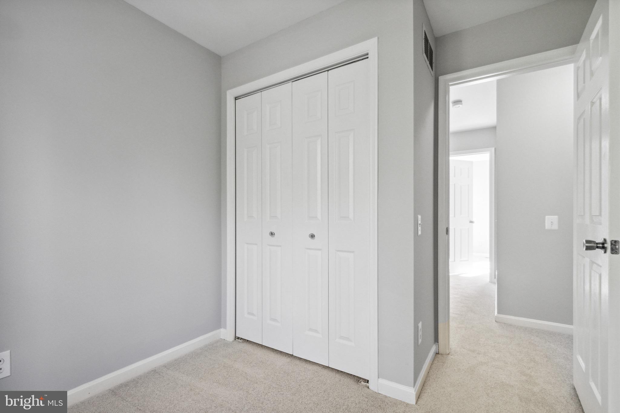 CAROLYN FOREST - Residential