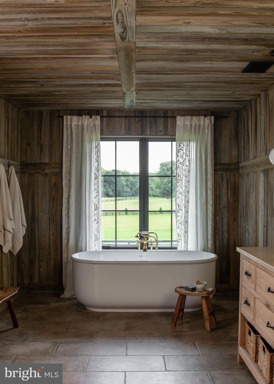 SOUTHDOWN - Residential