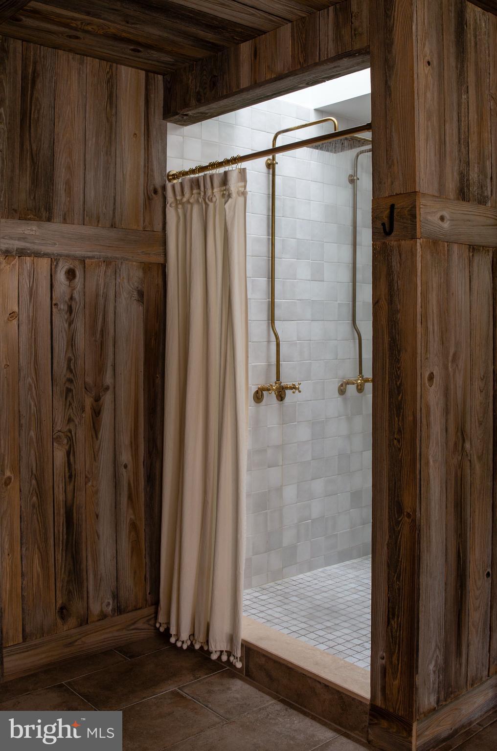 SOUTHDOWN - Residential