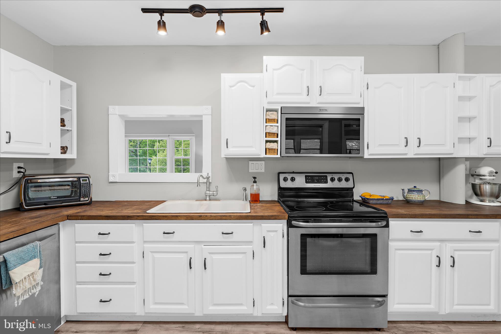 RIVA FARMS - Residential