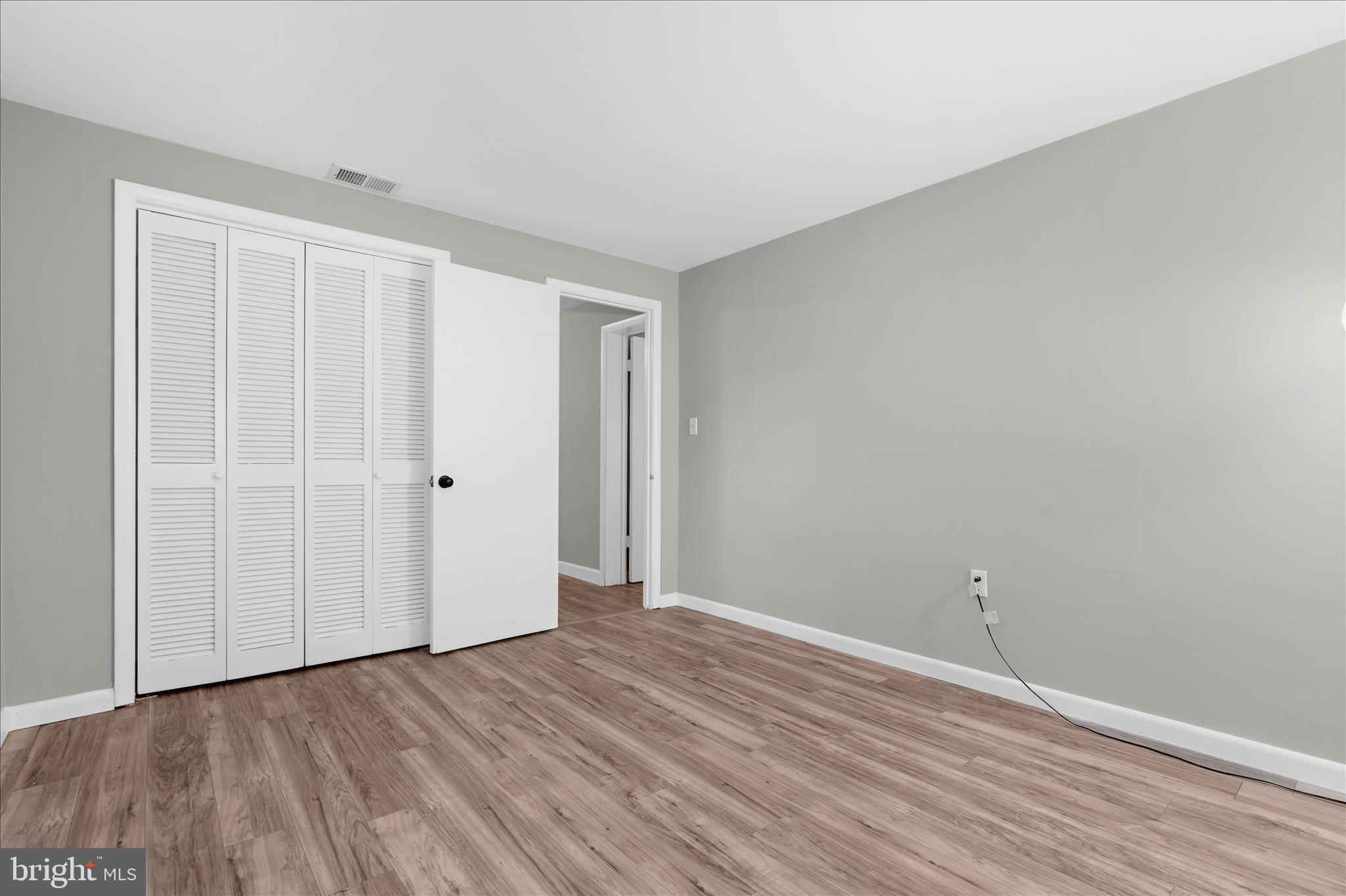 RIVA FARMS - Residential