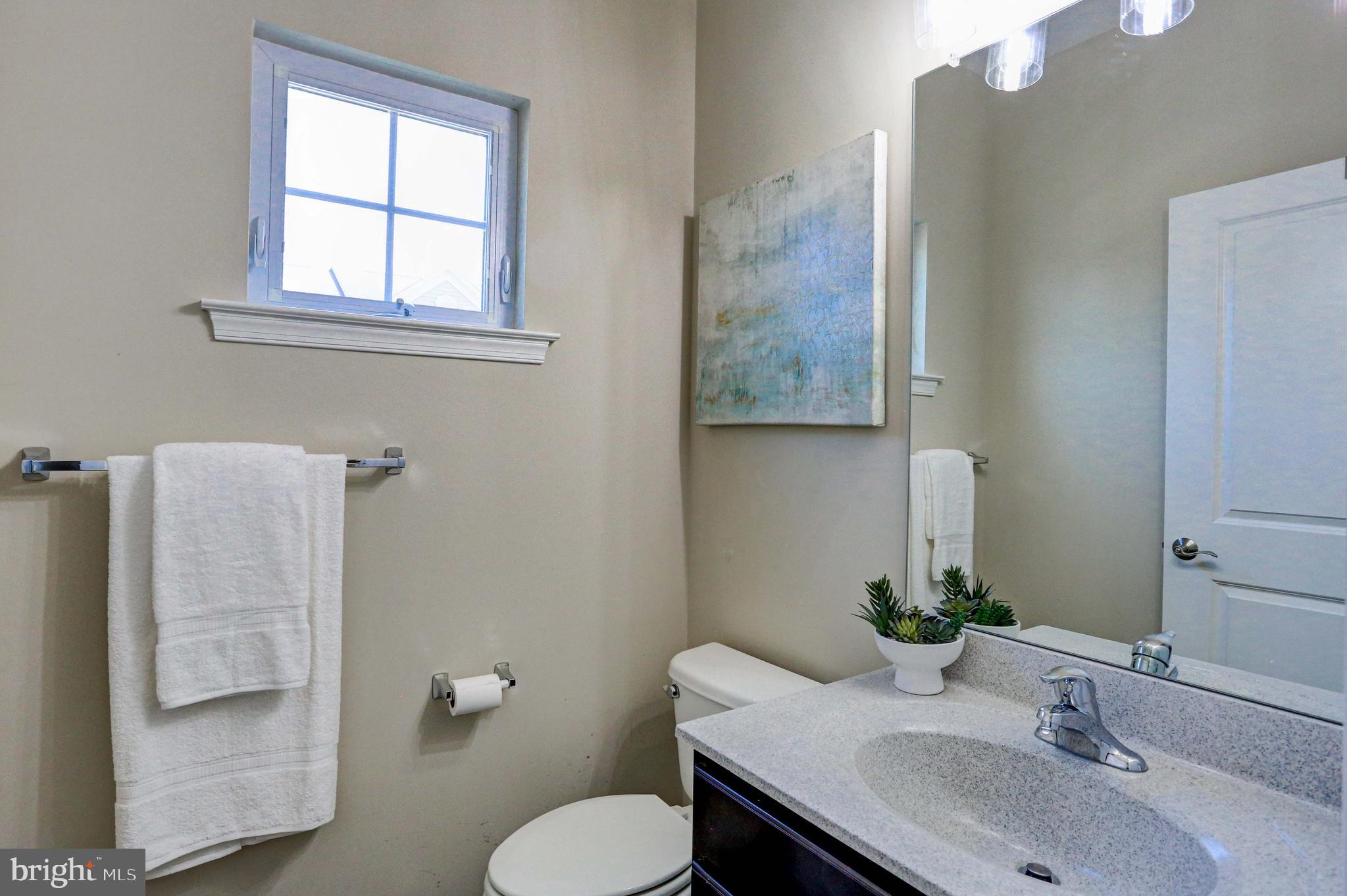 VILL AT COUNTRY VIEW - Residential