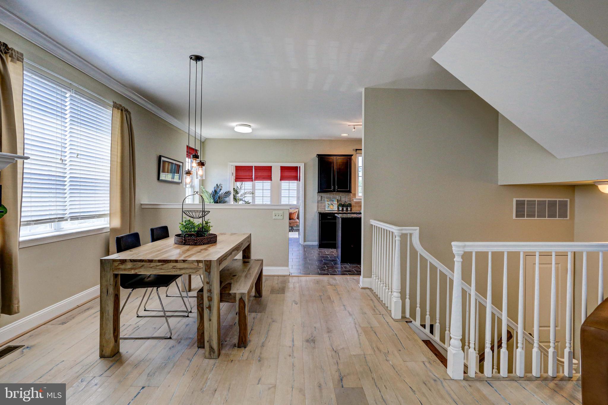 VILL AT COUNTRY VIEW - Residential