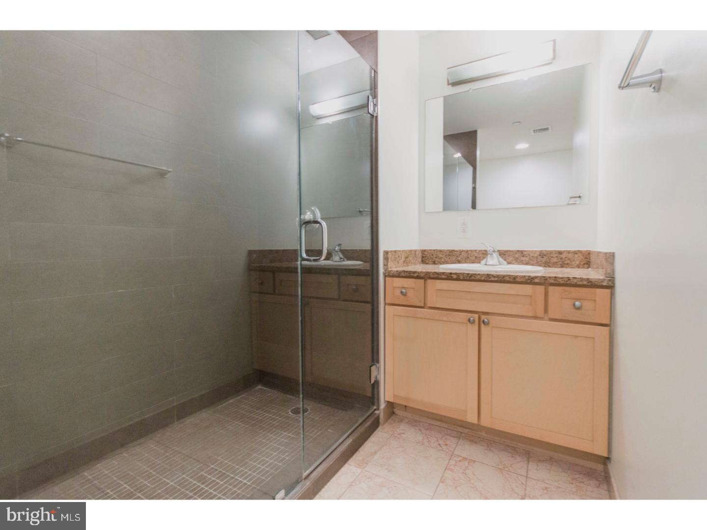 RITTENHOUSE SQUARE - Residential Lease