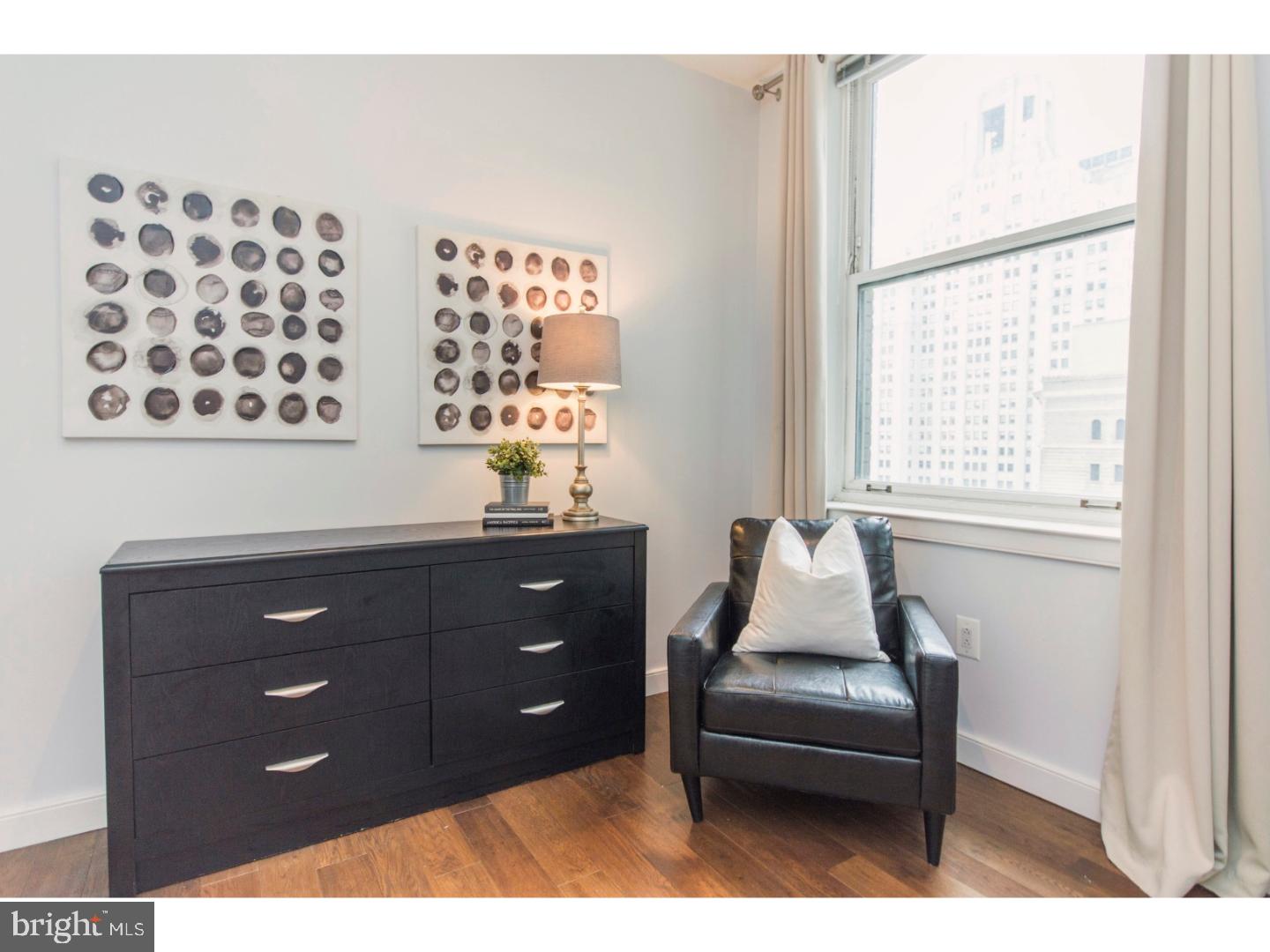 RITTENHOUSE SQUARE - Residential Lease