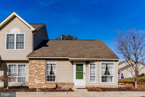 50 EASTWICK LANE CARLISLE PA 17015