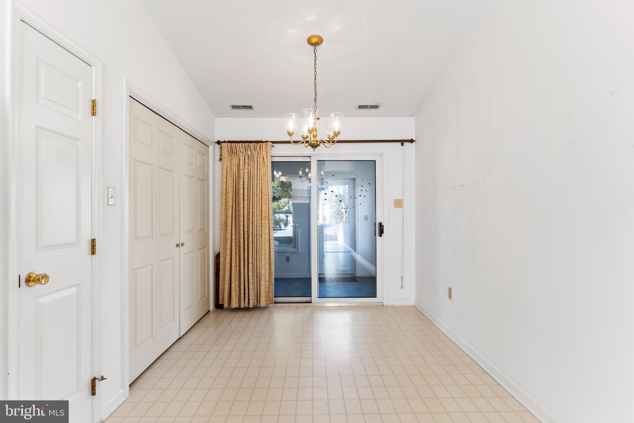 GREENFIELD - Residential