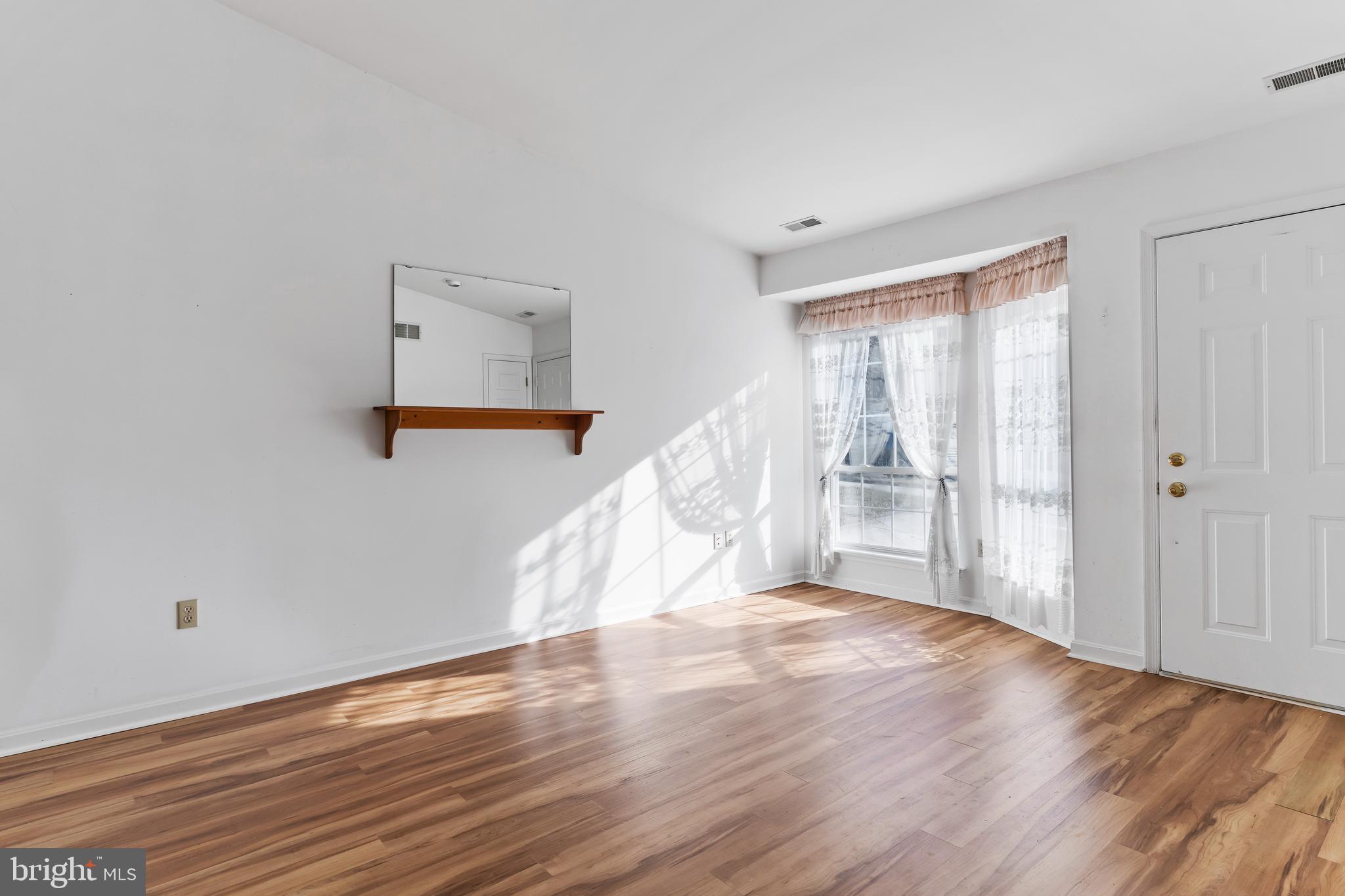 GREENFIELD - Residential