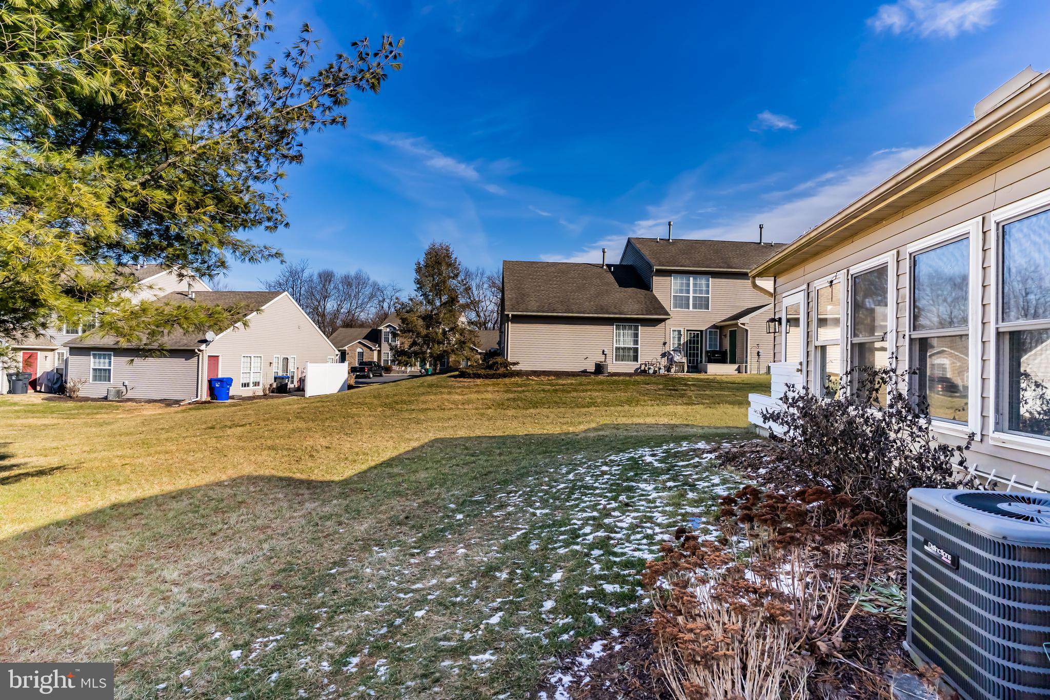 GREENFIELD - Residential