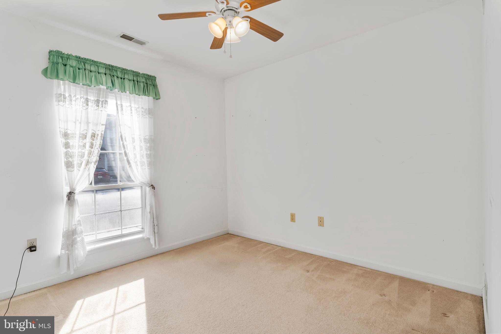 GREENFIELD - Residential