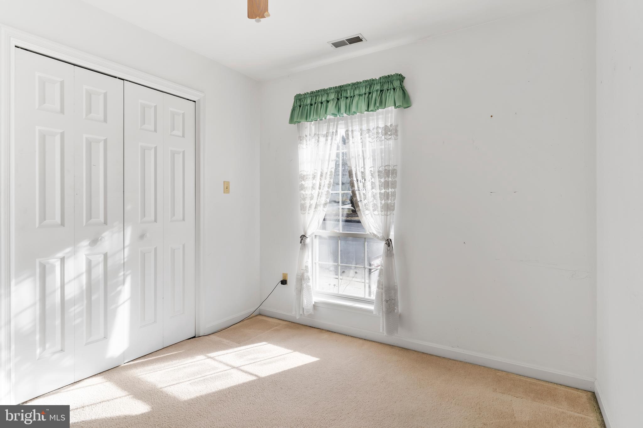 GREENFIELD - Residential