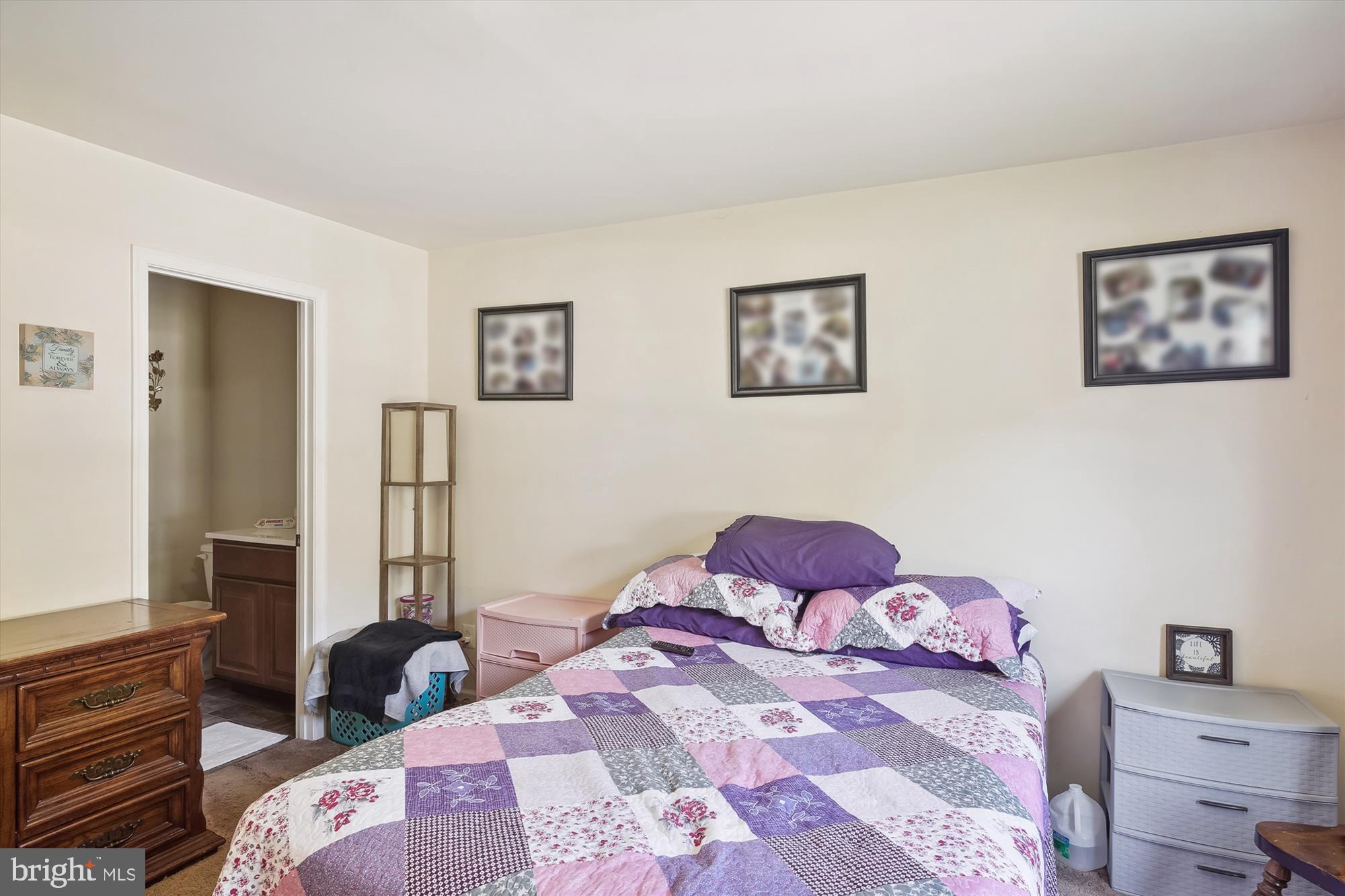 QUAKER ESTATES - Residential