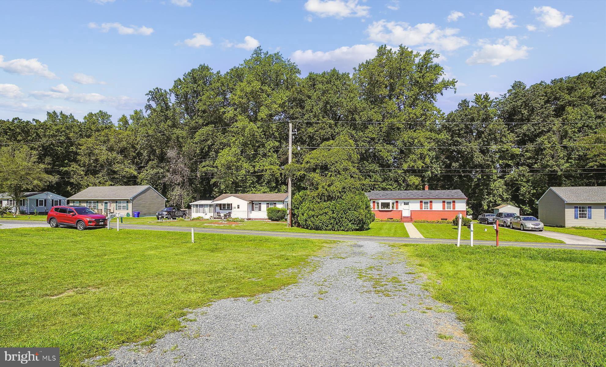 QUAKER ESTATES - Residential