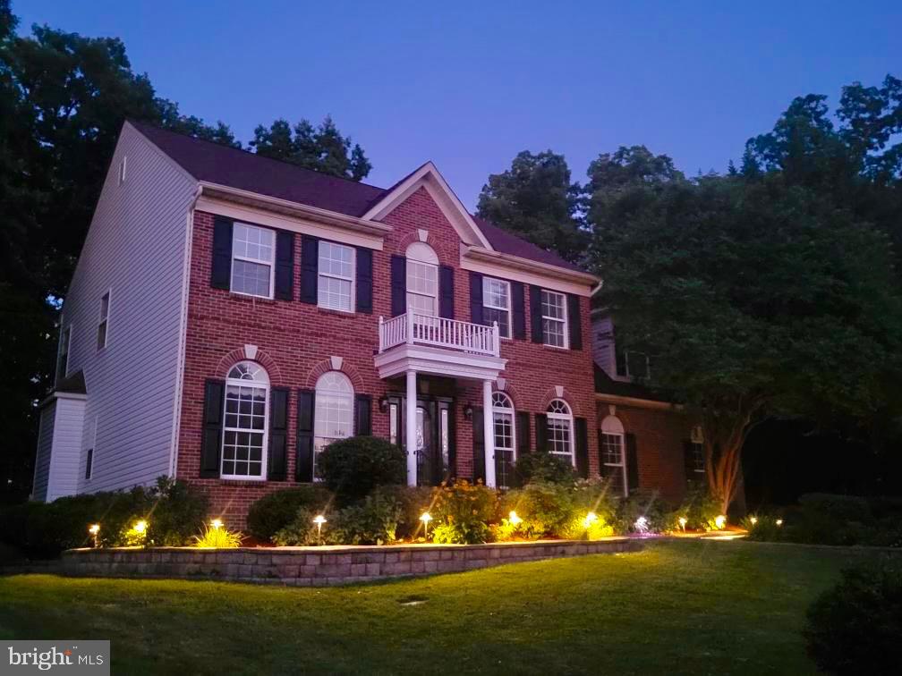 HAMPTON OAKS - Residential