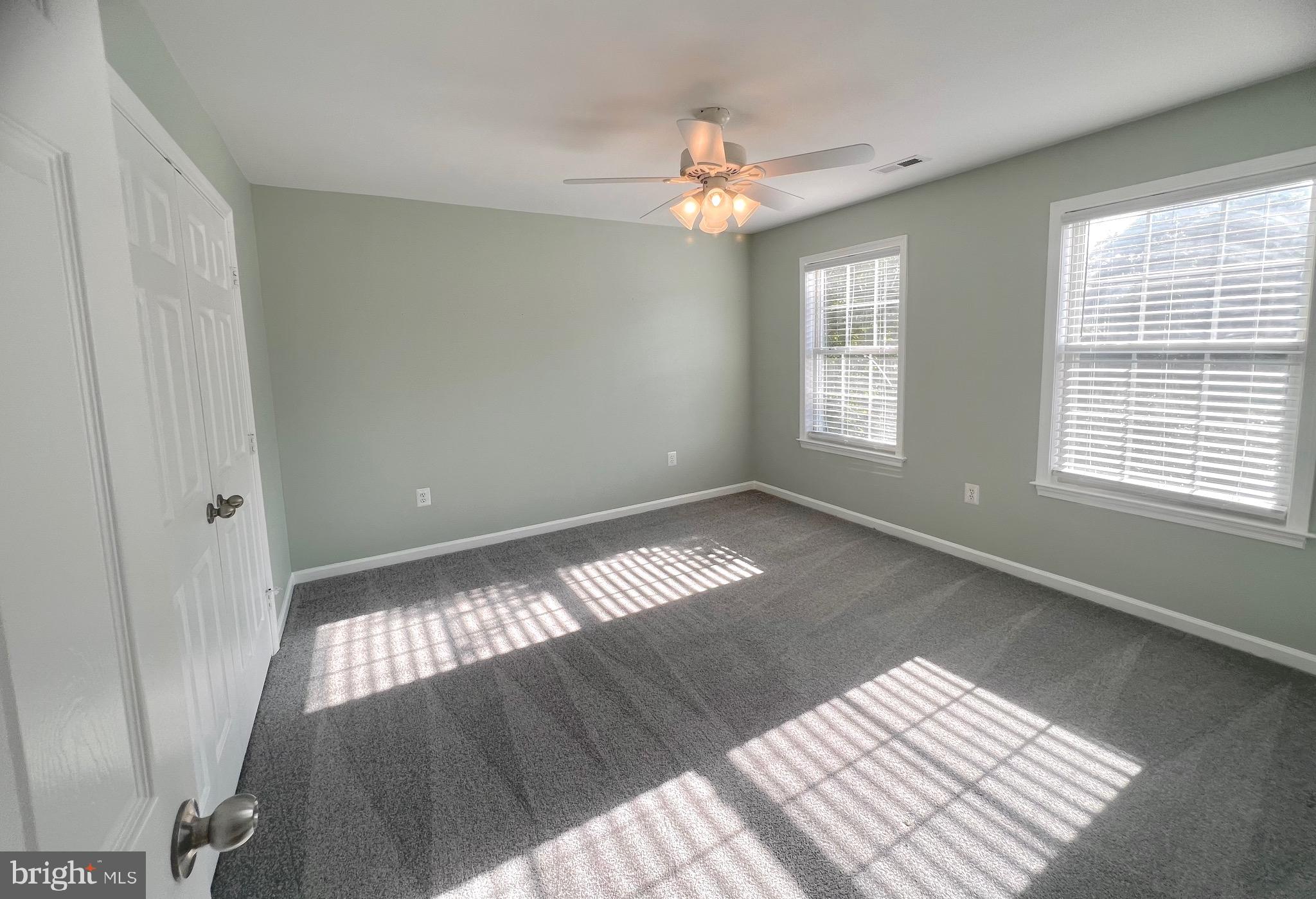 HAMPTON OAKS - Residential