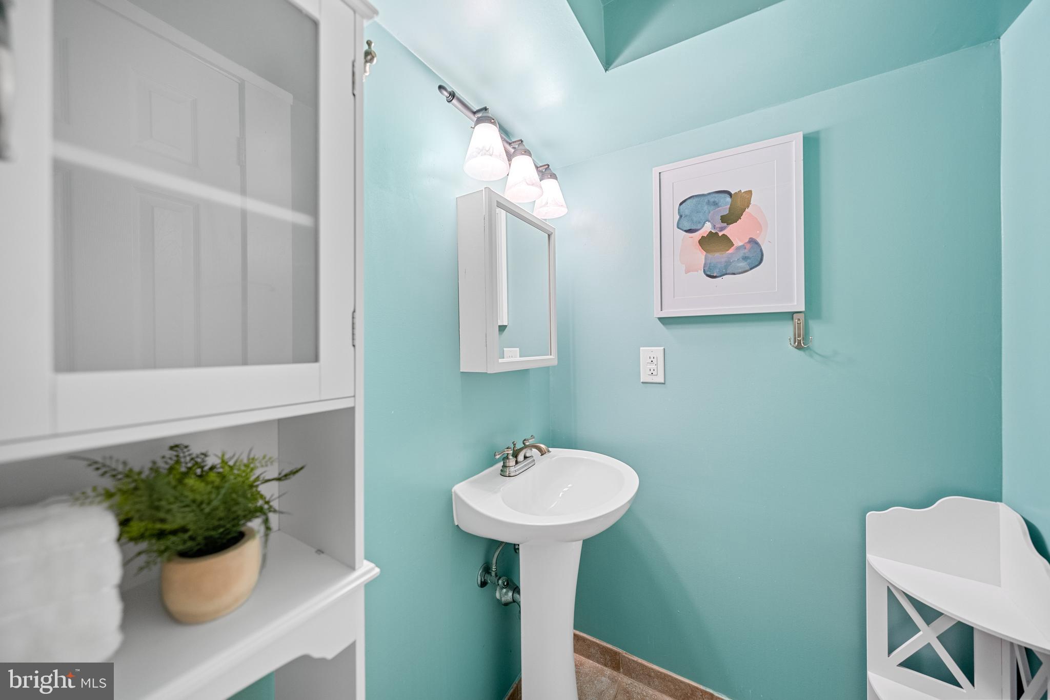 JEFFERSON MANOR - Residential