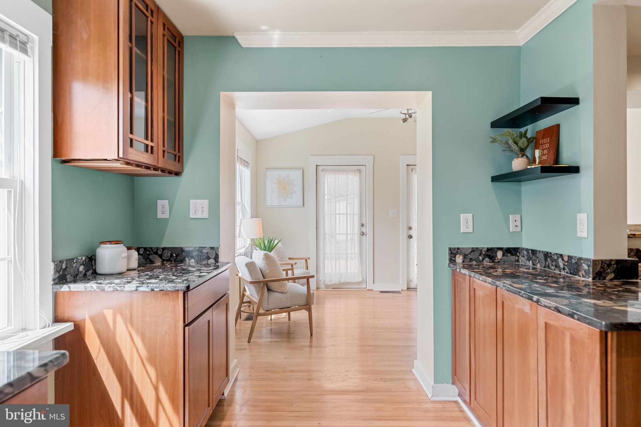 2616 FARMINGTON DRIVE