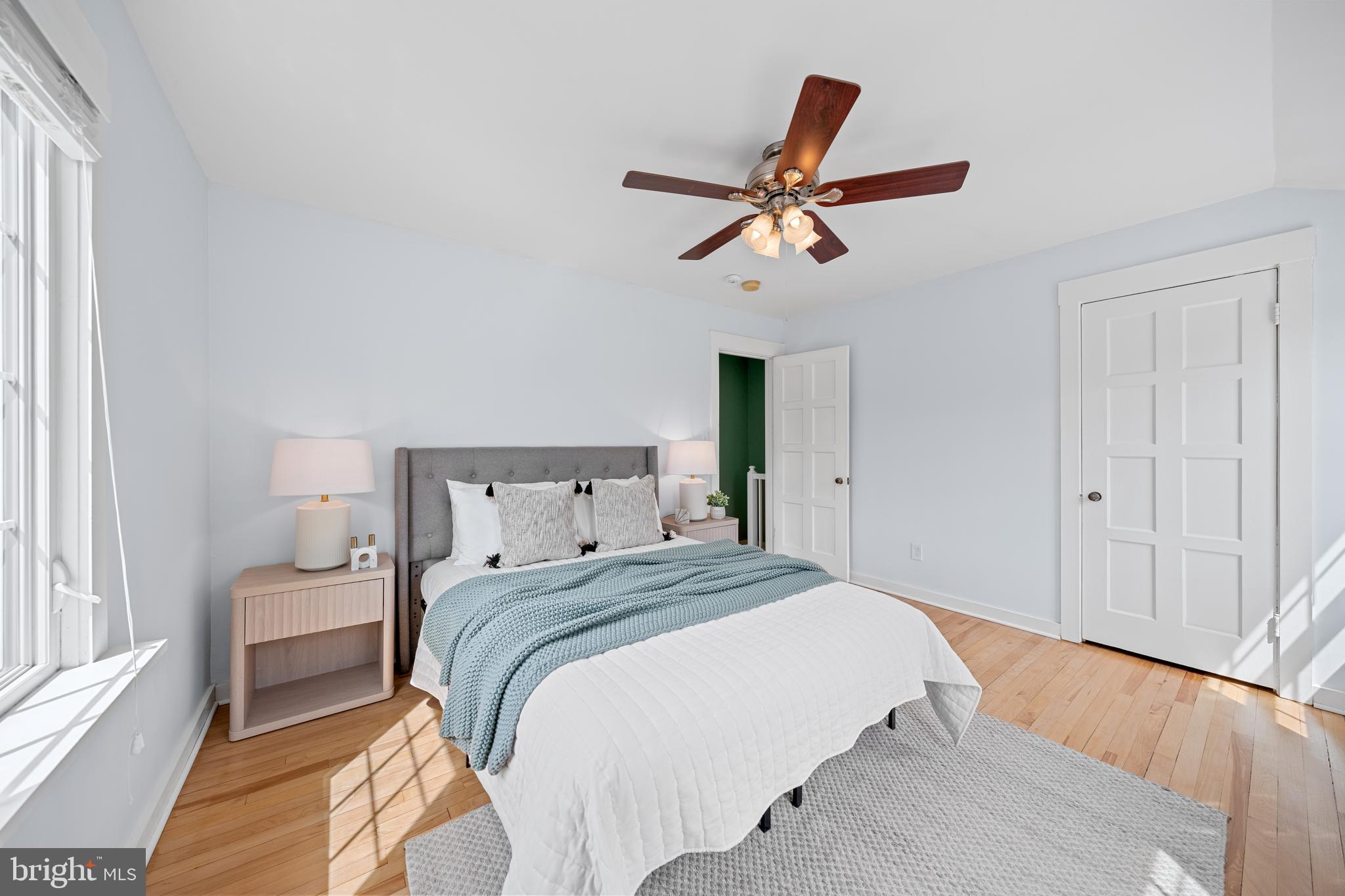 JEFFERSON MANOR - Residential