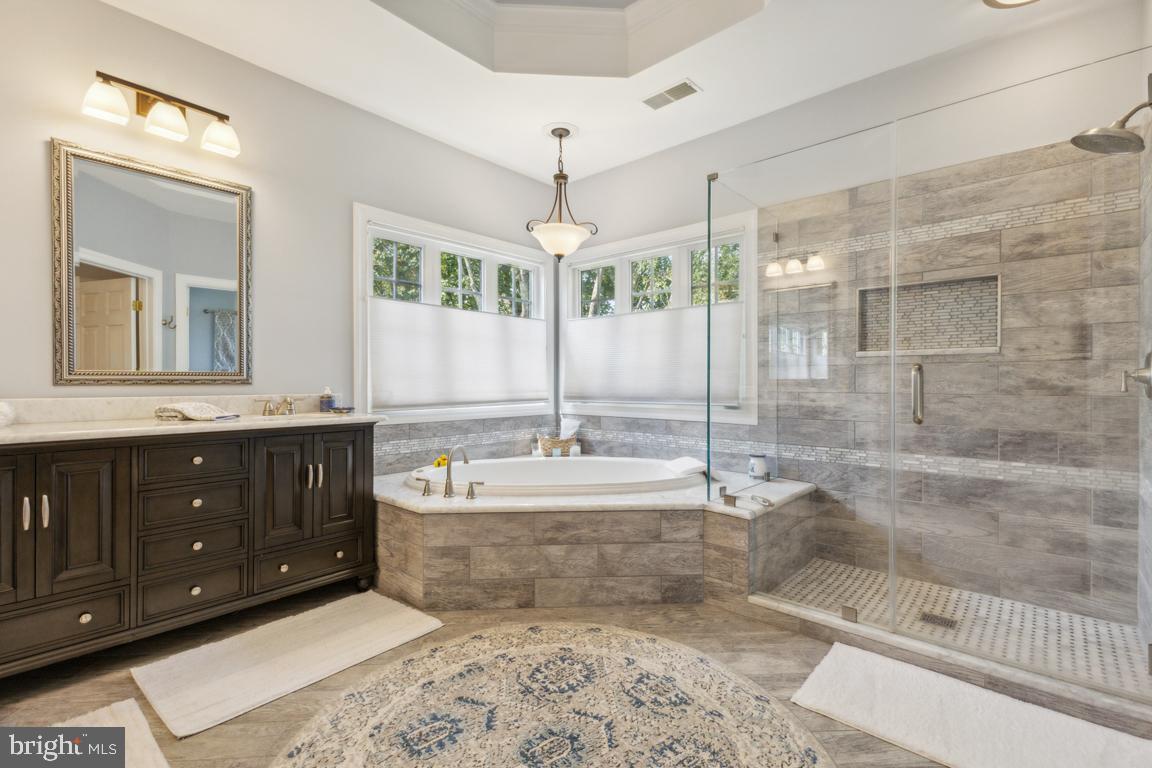 BROOKSIDE - Residential