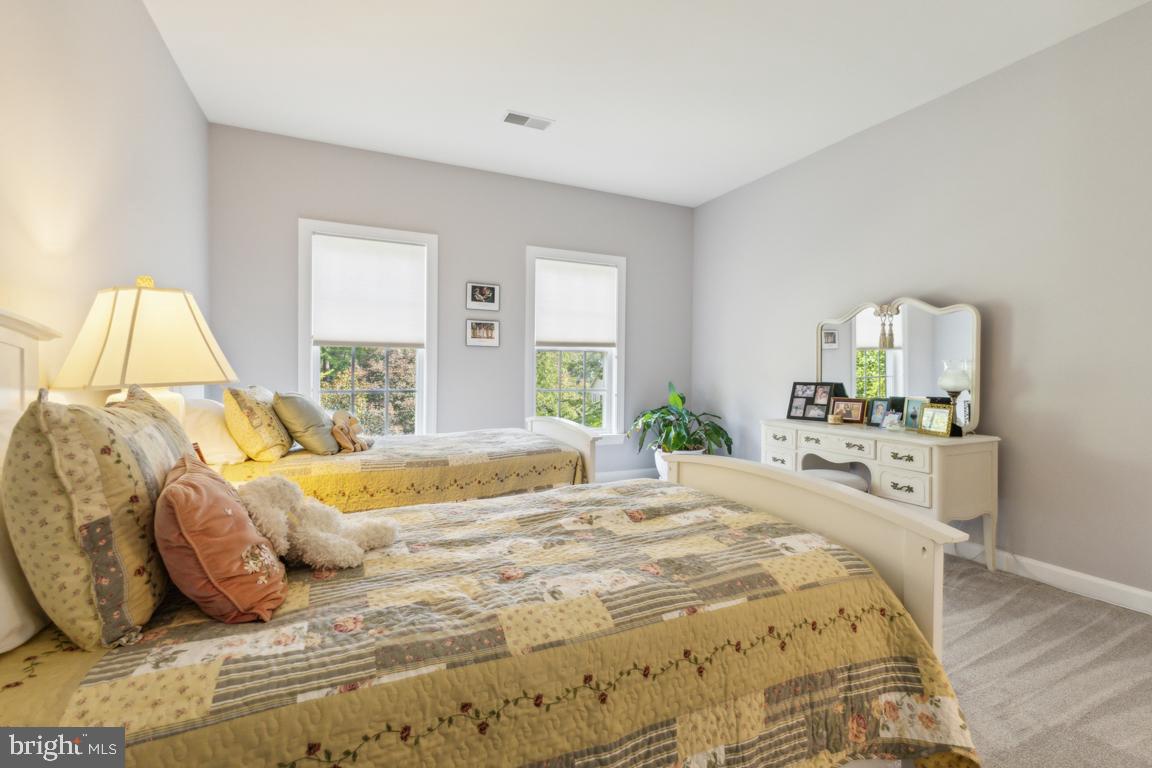 BROOKSIDE - Residential