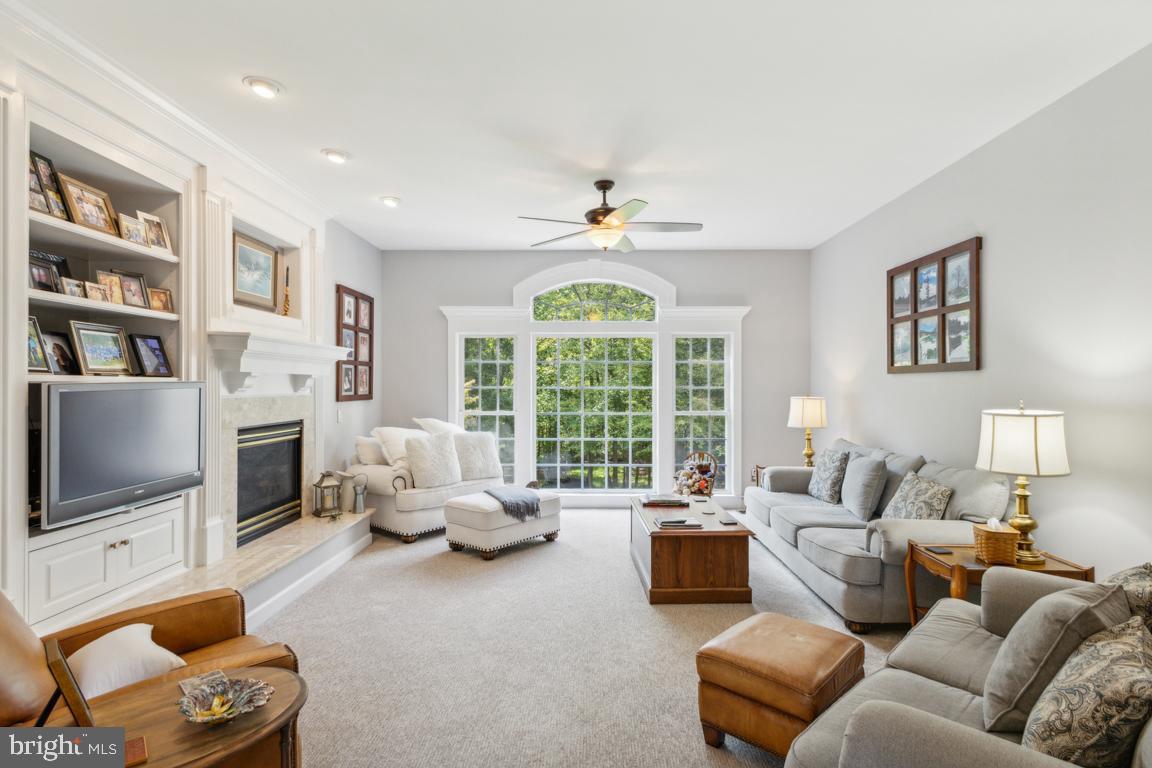 BROOKSIDE - Residential